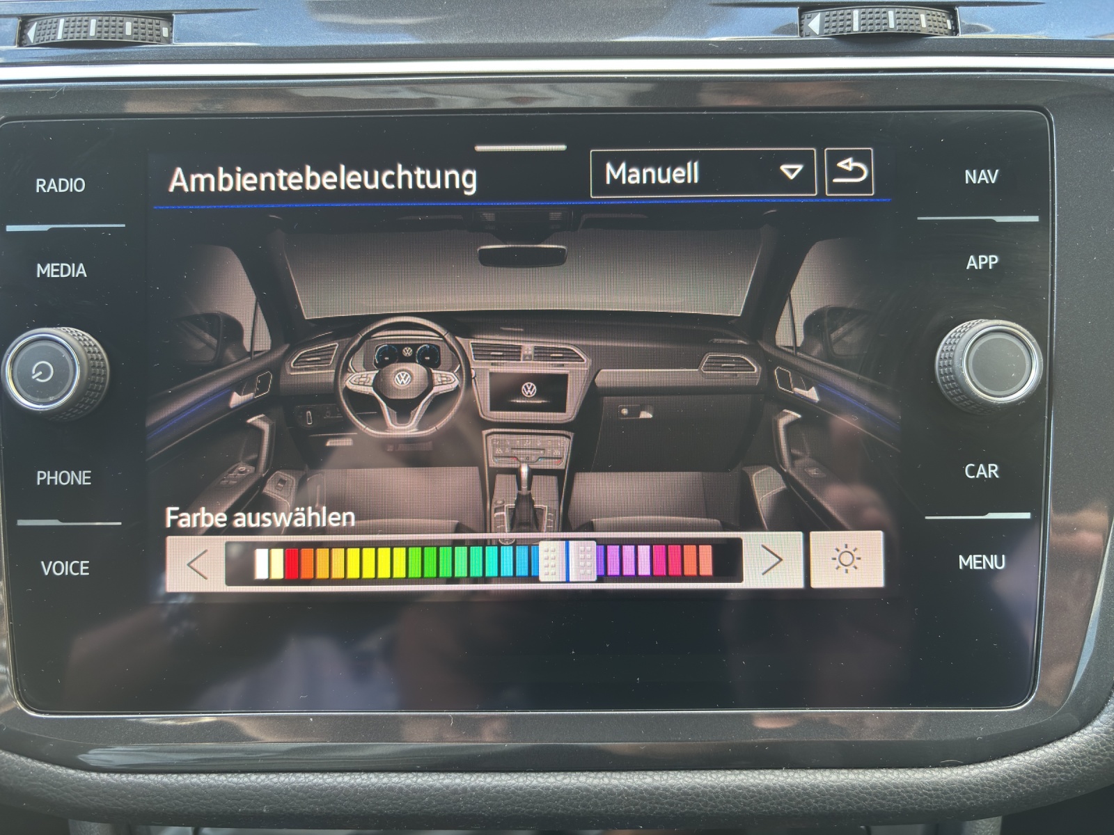 VW Tiguan Allspace 2.0 TDI SCR R-Line 4Motion DSG mit AHK, Head-Up-Display & 360°Kamrea-image-22