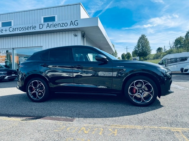 ALFA ROMEO Stelvio 2.0 Veloce Q4 AT8 Swiss Sky-image-4