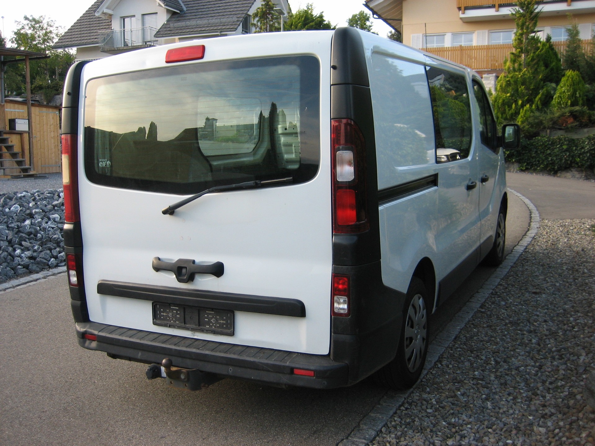 RENAULT Trafic 1.6 ENERGY TwinT. dCi125 2.9t Busin. L1H1-image-1