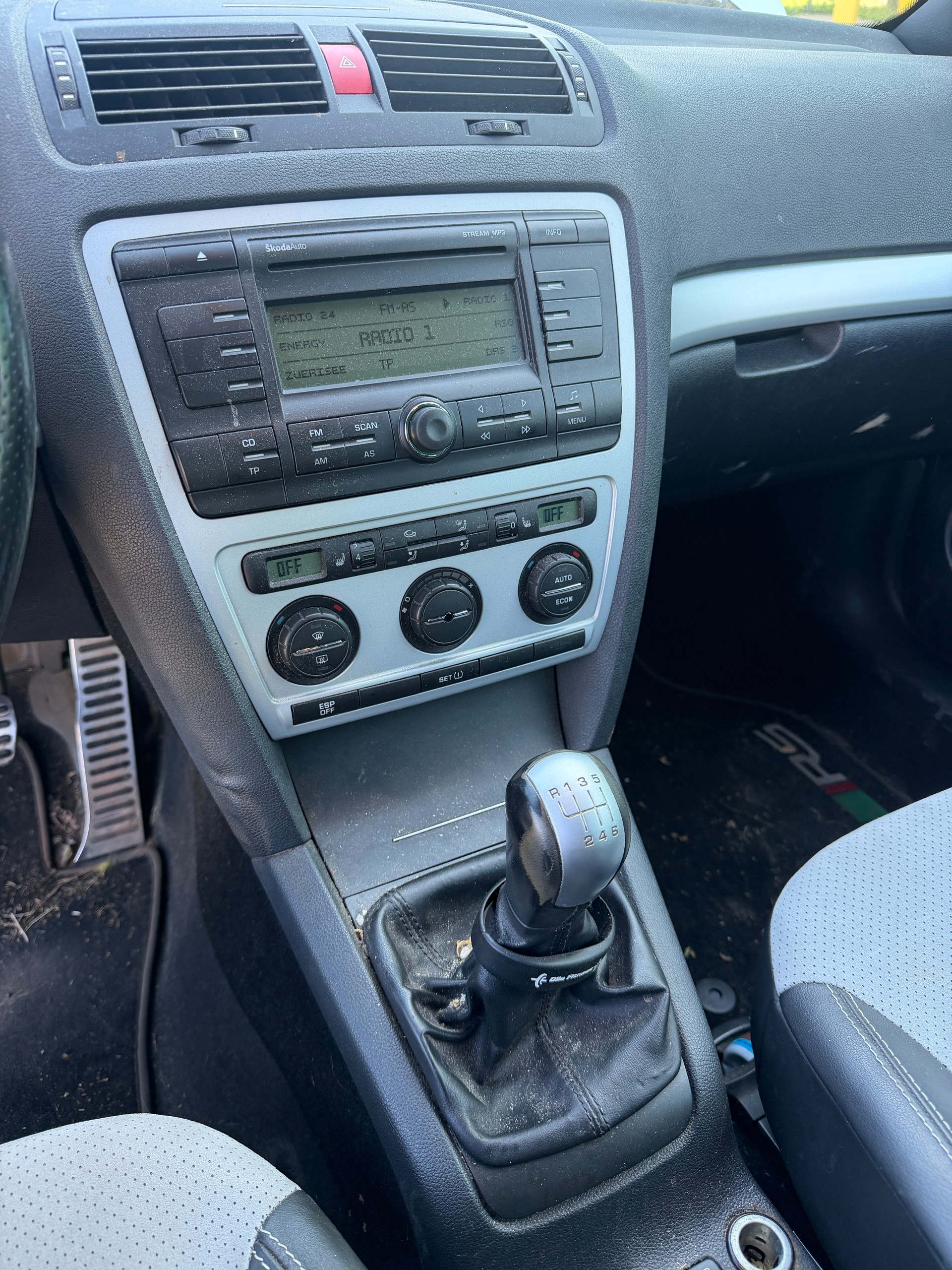 SKODA Octavia 2.0 TFSI RS-image-10