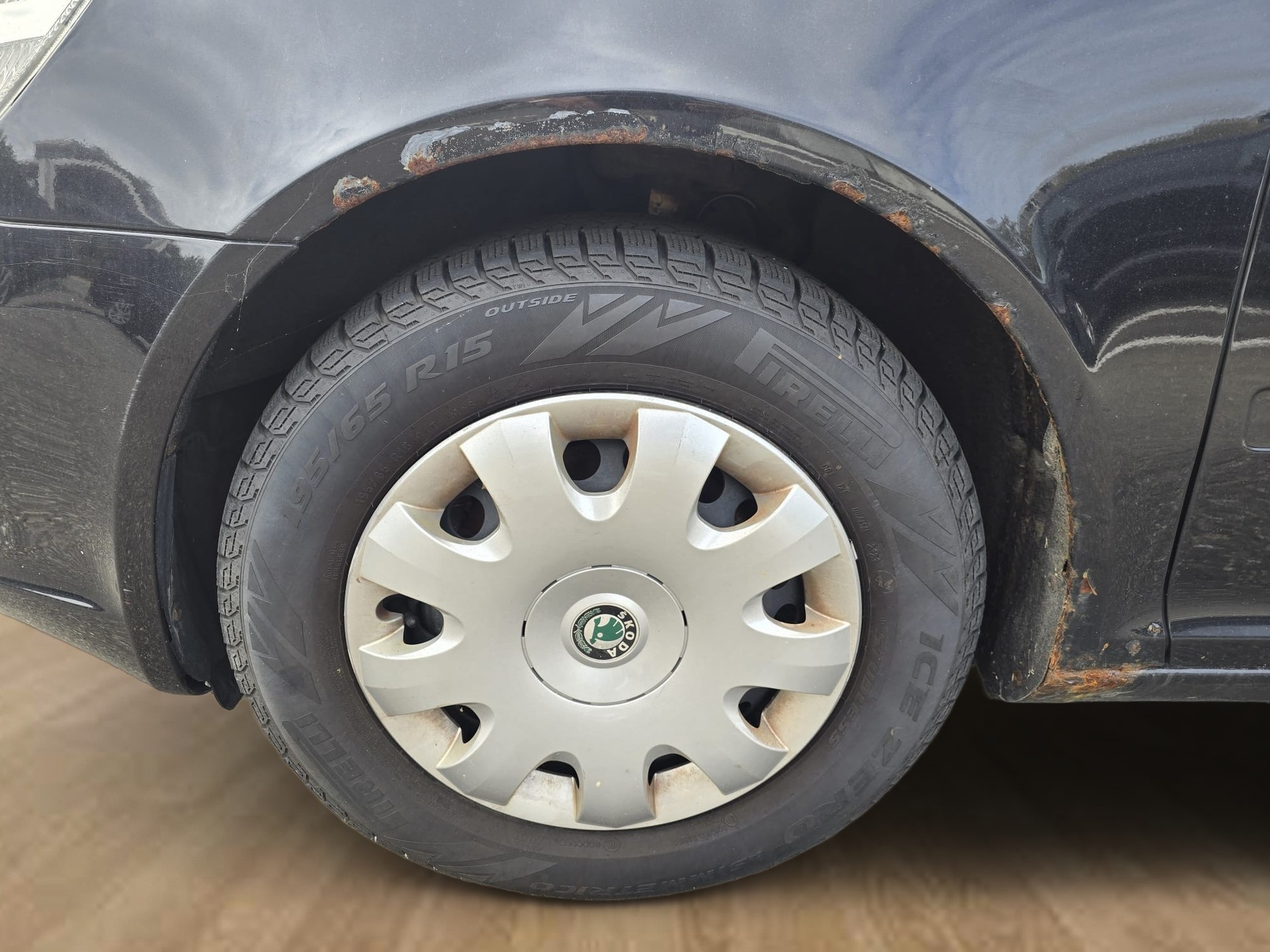 SKODA Octavia Combi 1.2 TSI Elegance-image-13
