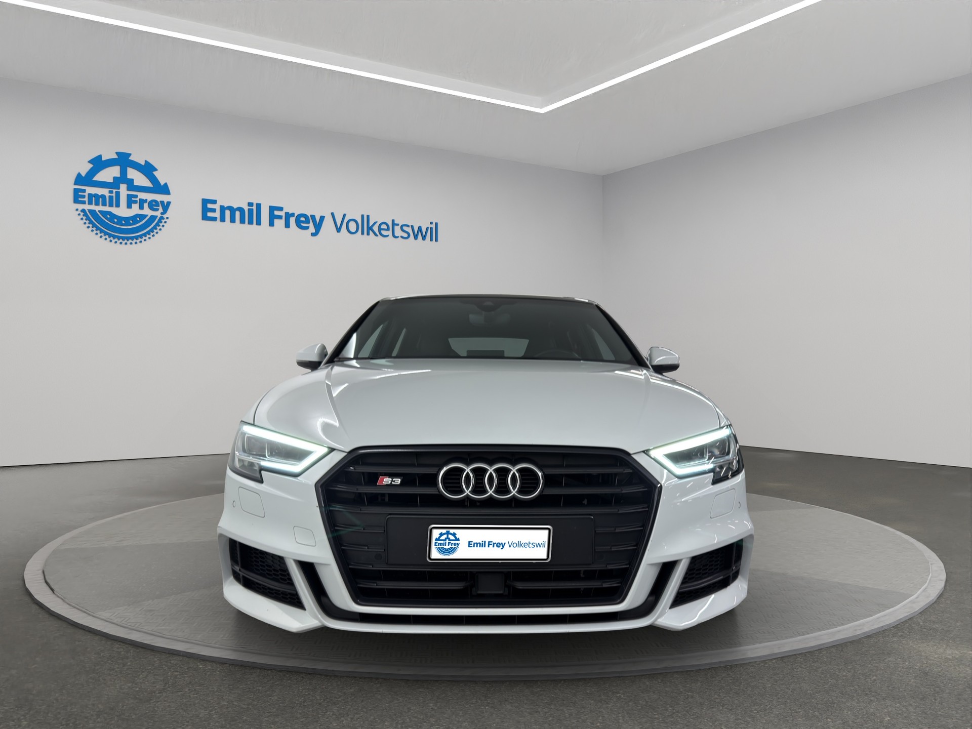 AUDI S3 Sportback 2.0 T FSI quattro S-Tronic-image-4