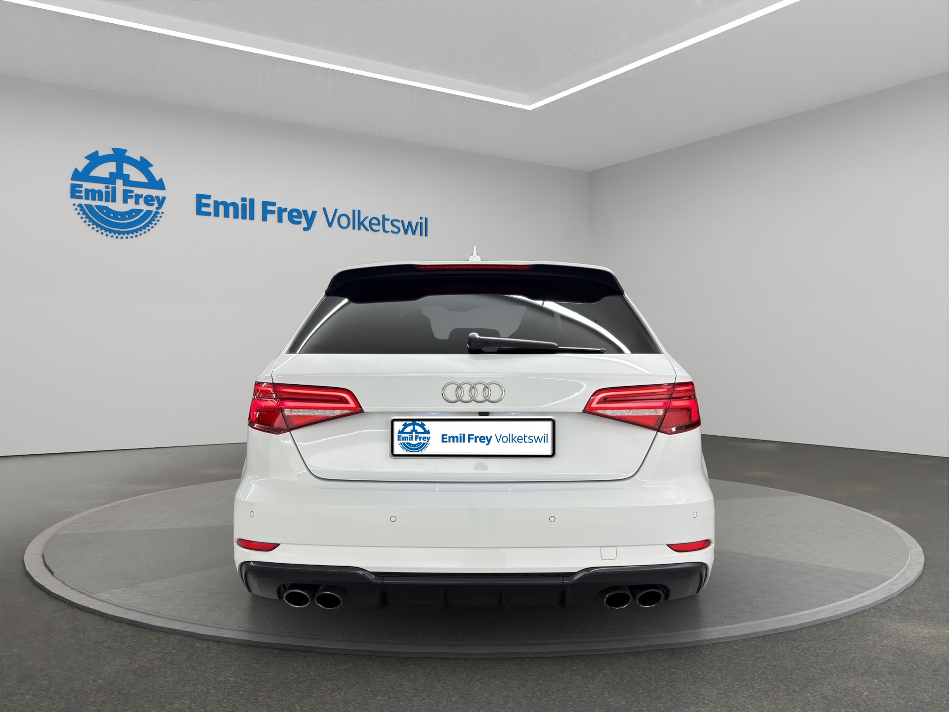 AUDI S3 Sportback 2.0 T FSI quattro S-Tronic-image-5