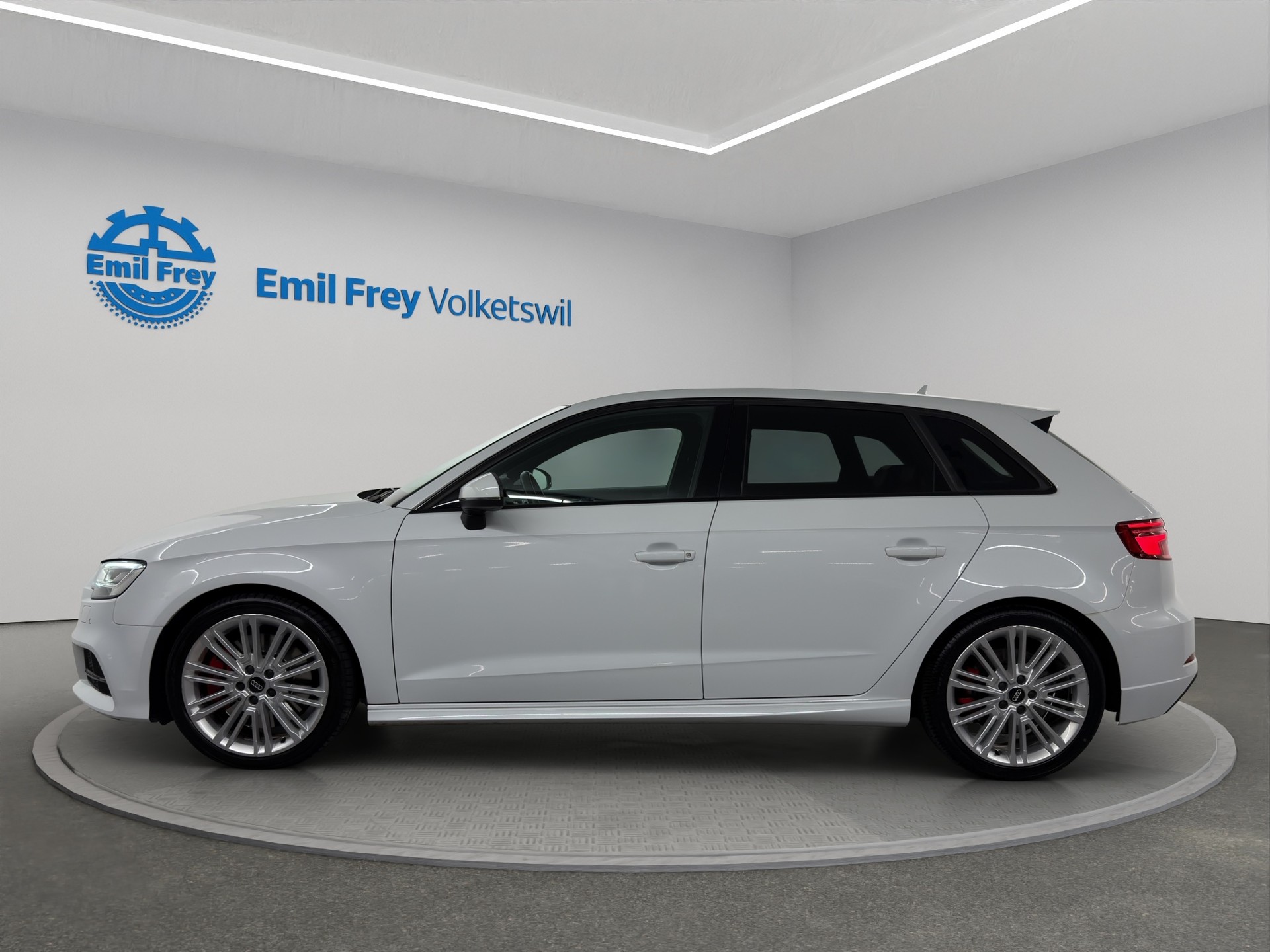AUDI S3 Sportback 2.0 T FSI quattro S-Tronic-image-1