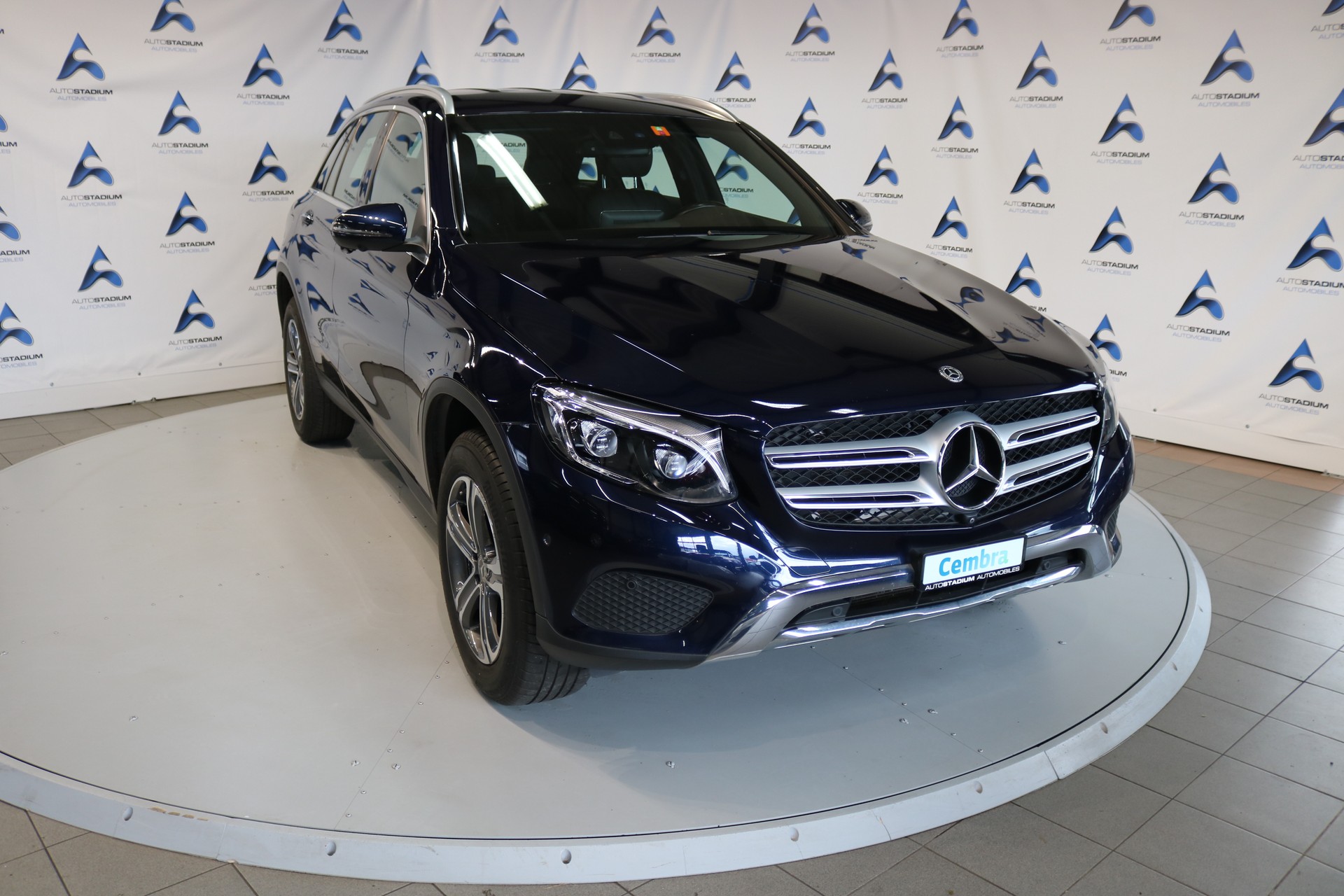 MERCEDES-BENZ GLC 300 4Matic Exclusive 9G-Tronic-image-8