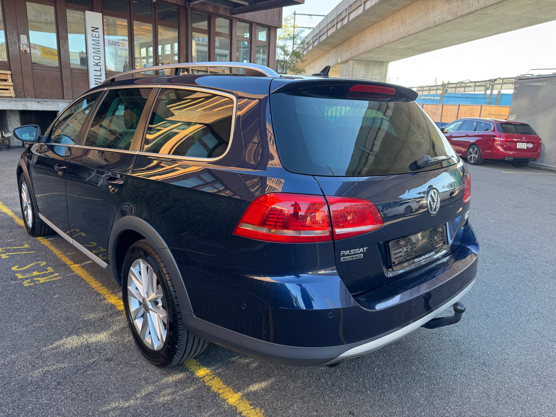 VW Passat Alltrack 2.0 TSI 4Motion DSG-image-3