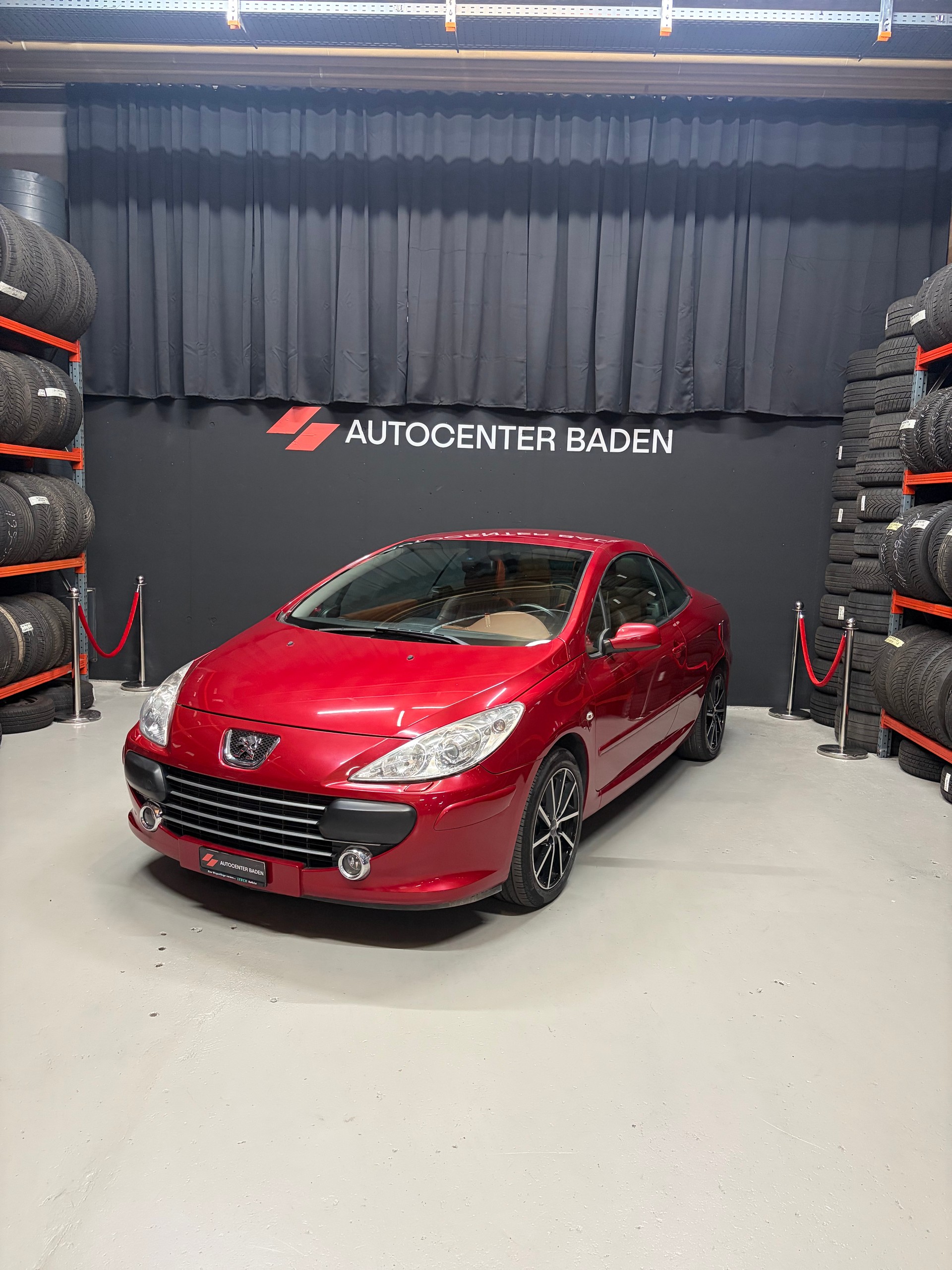 PEUGEOT 307 CC 2.0 16V Dynamic-image-1