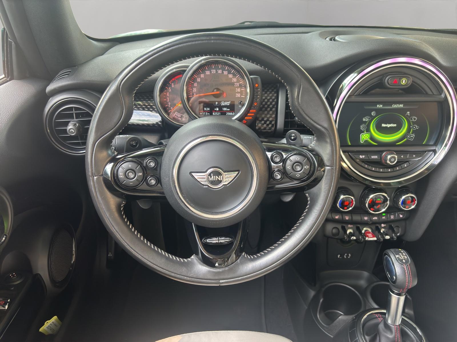 MINI Cabrio F57 2.0i Cooper S SAG-image-7