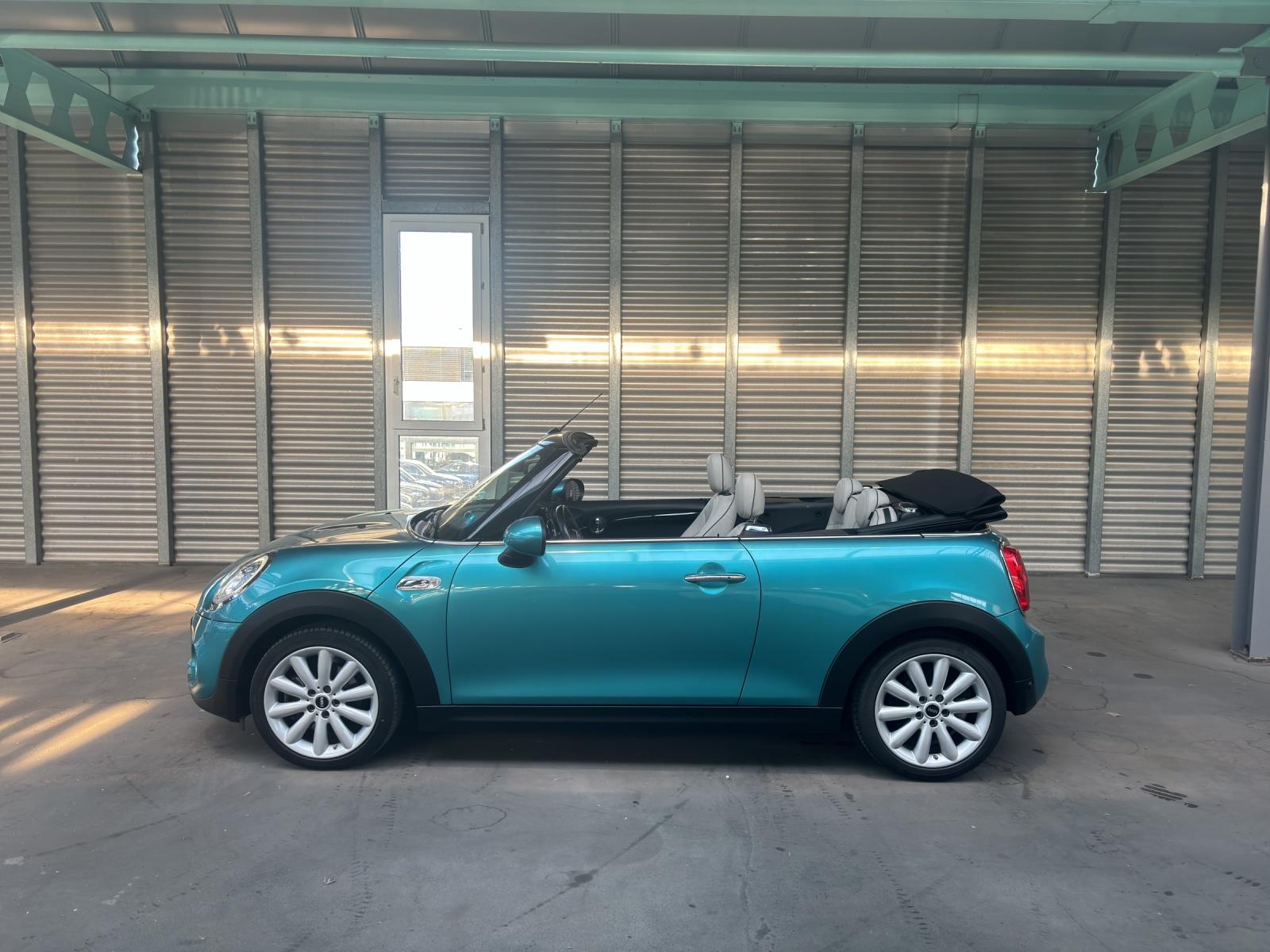 MINI Cabrio F57 2.0i Cooper S SAG-image-22