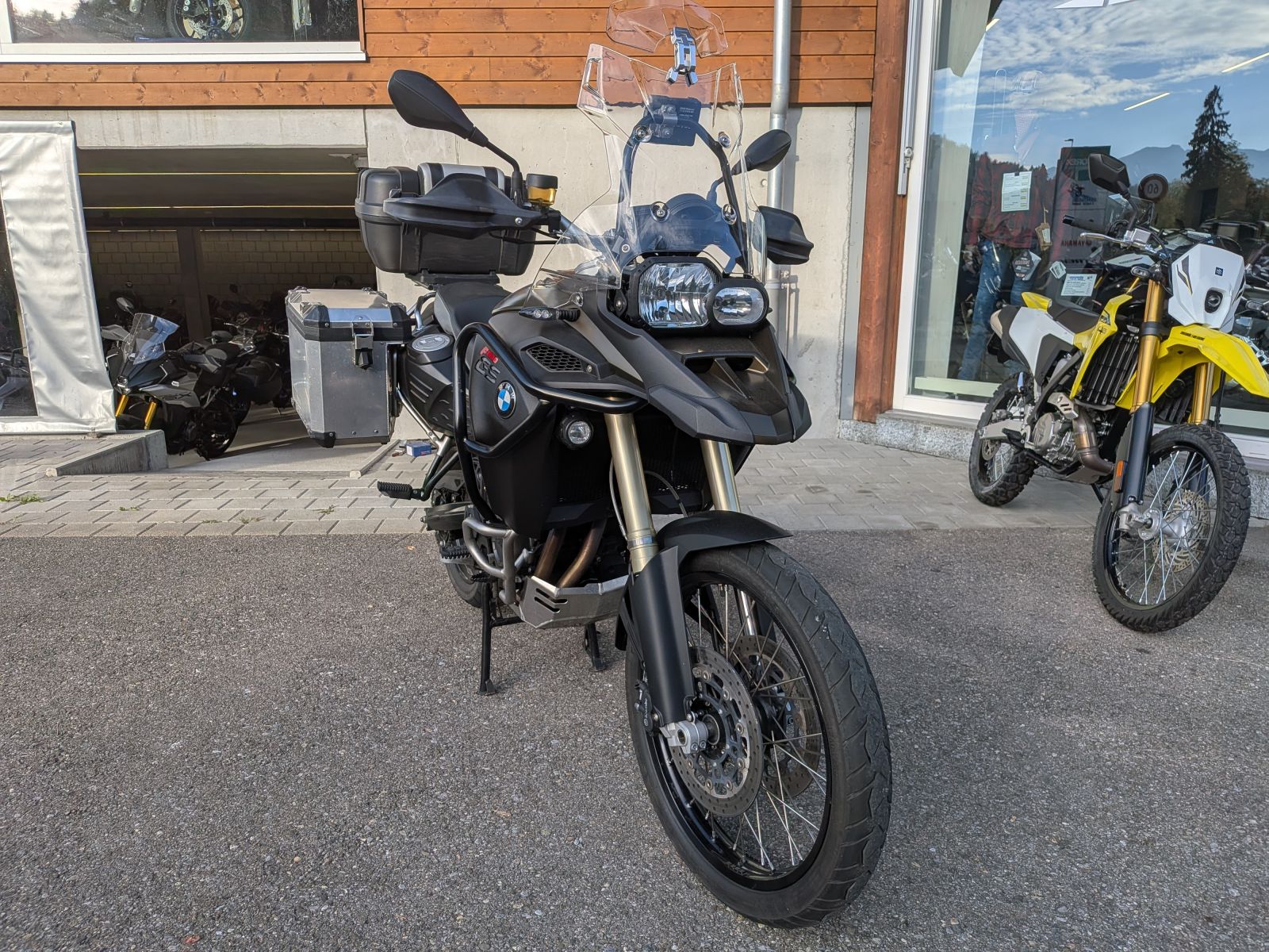 BMW F 800 GS Adventure ABS-image-1