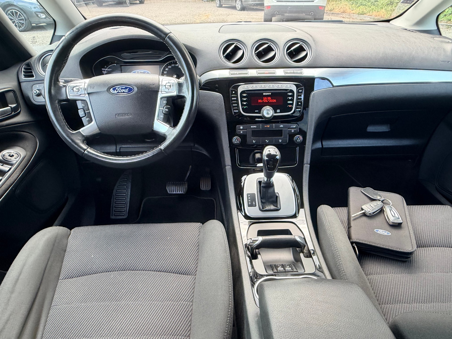 FORD Galaxy 2.0 SCTi Ghia PowerShift-image-13