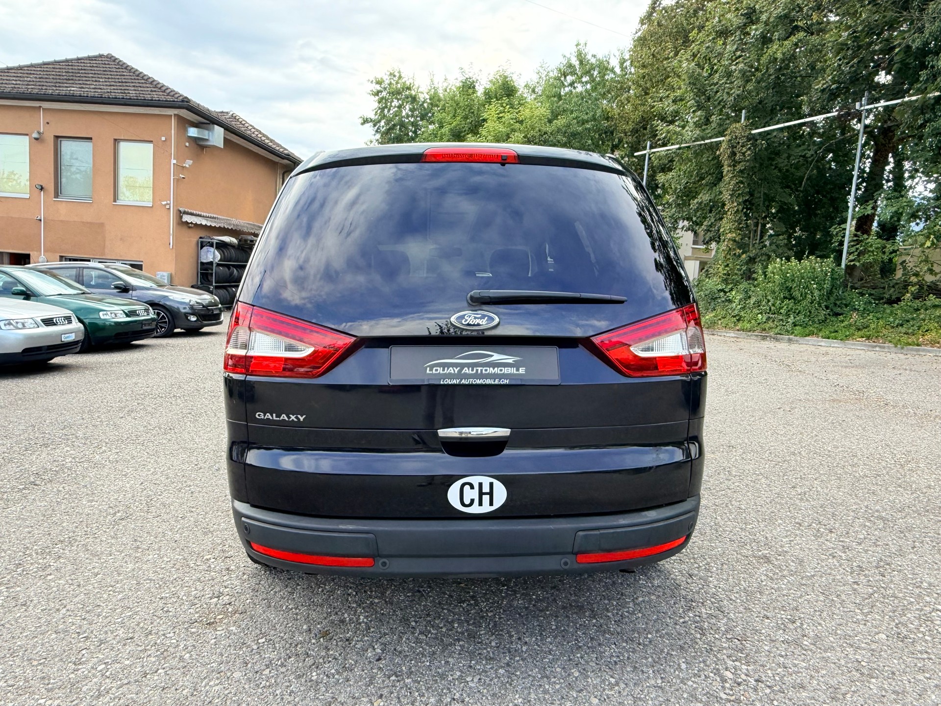 FORD Galaxy 2.0 SCTi Ghia PowerShift-image-10