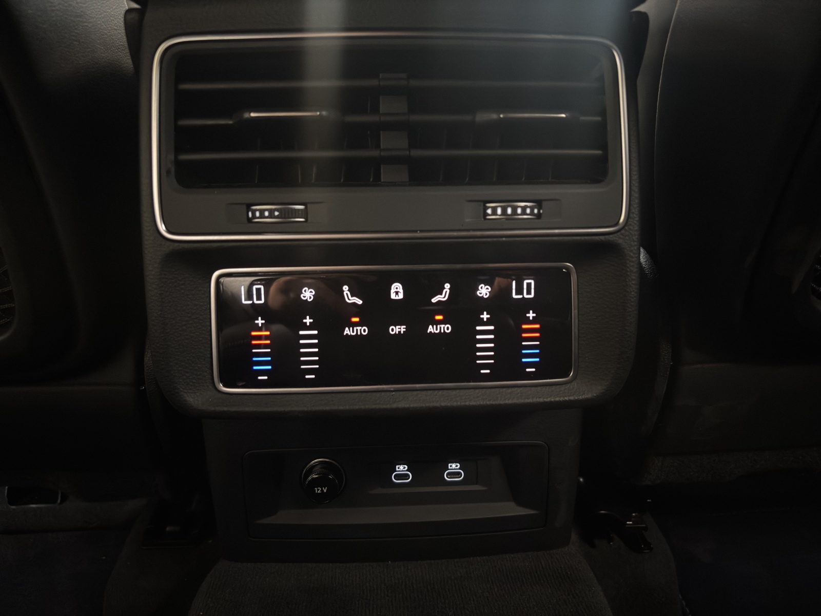 AUDI Q8 SUV TDI quattro 210 kW tiptronic-image-13