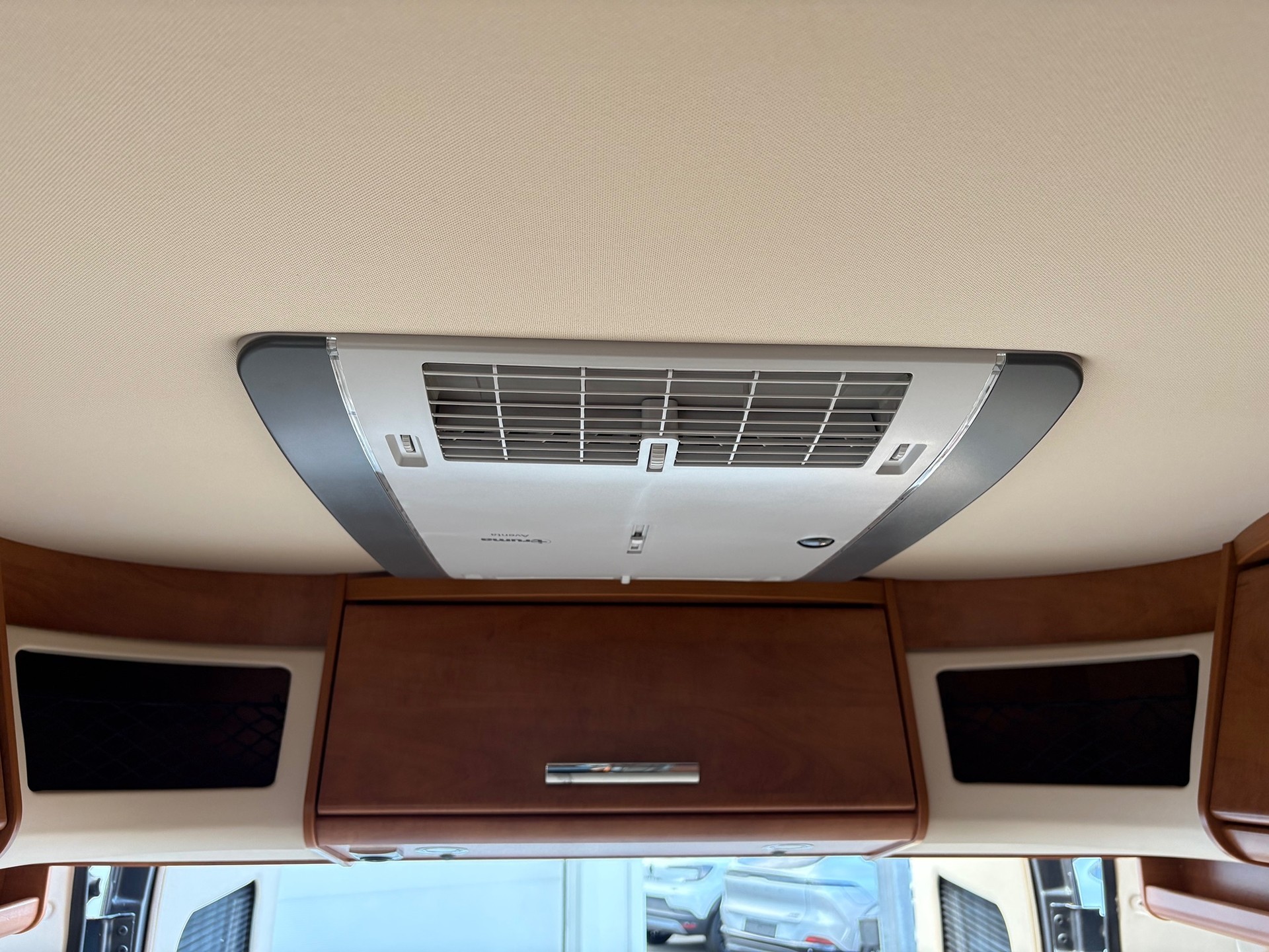 MALIBU Van 600 LE-image-2