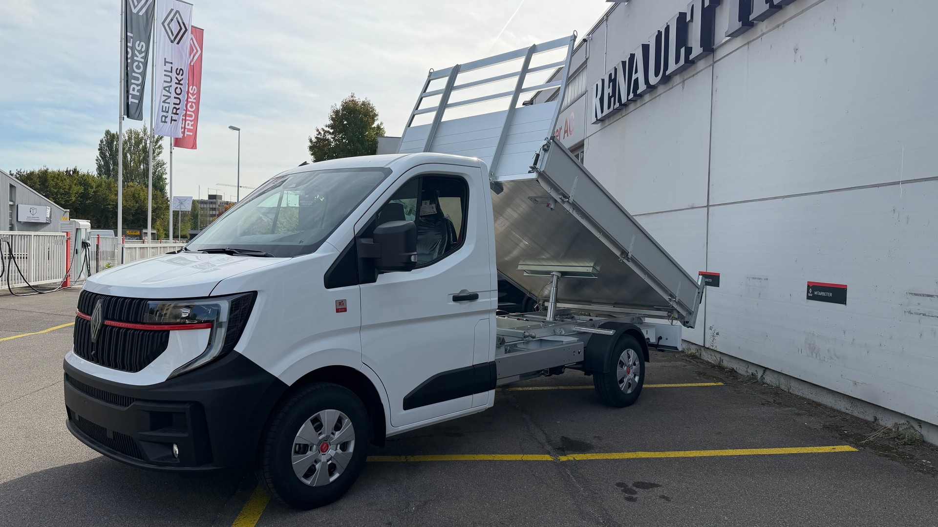 RENAULT E-Tech Master L2H1 3-Seiten Kipper-image-0