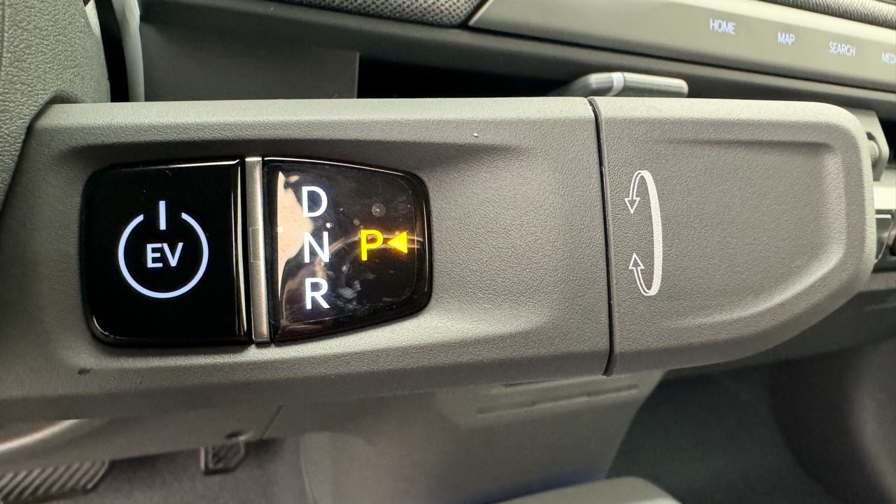 KIA EV3 81,4 kWh Earth-image-10