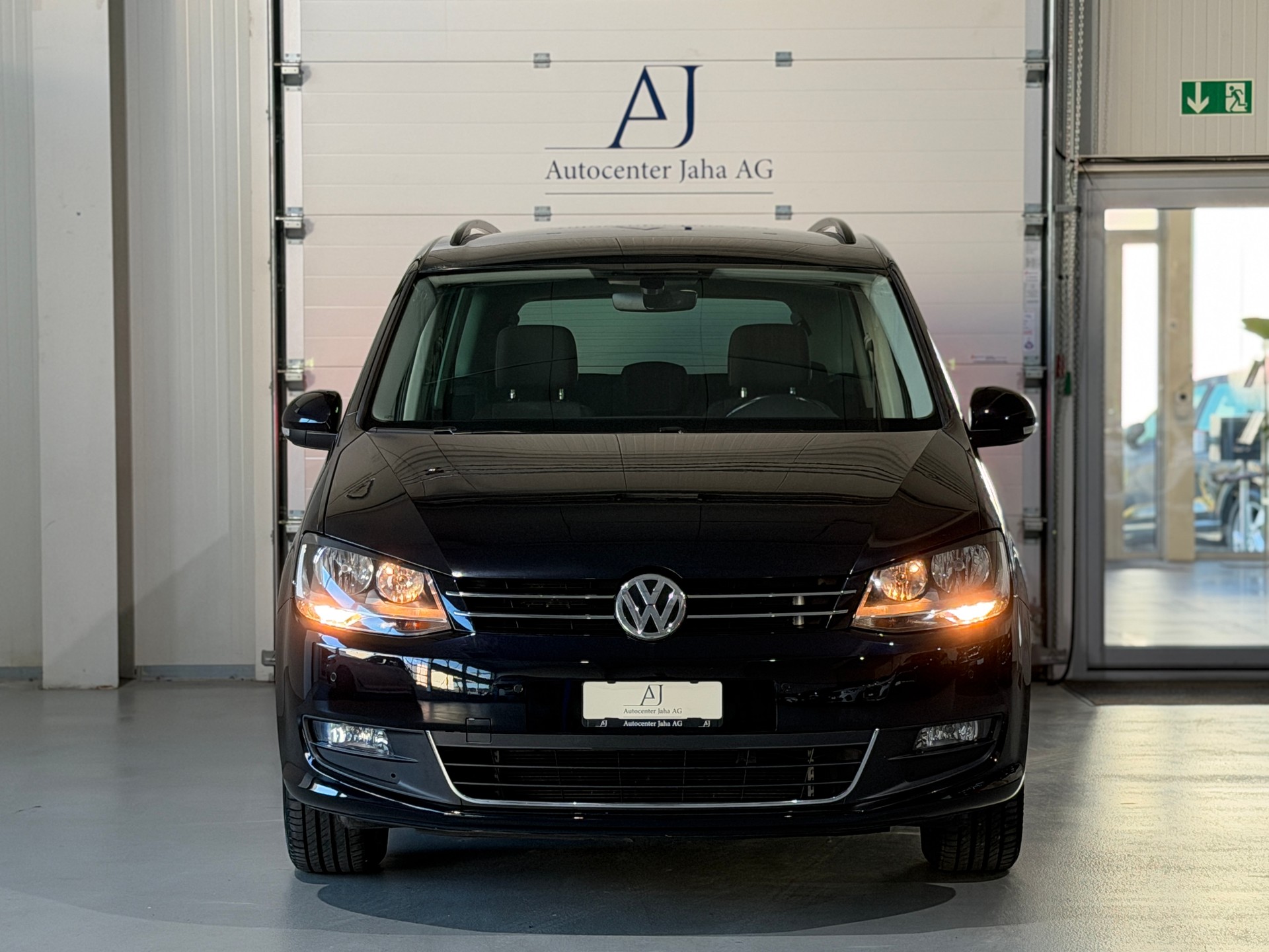 VW Sharan 2.0 TDI BMT Comfortline DSG (CH) 7Plätzer-showroom-element-3