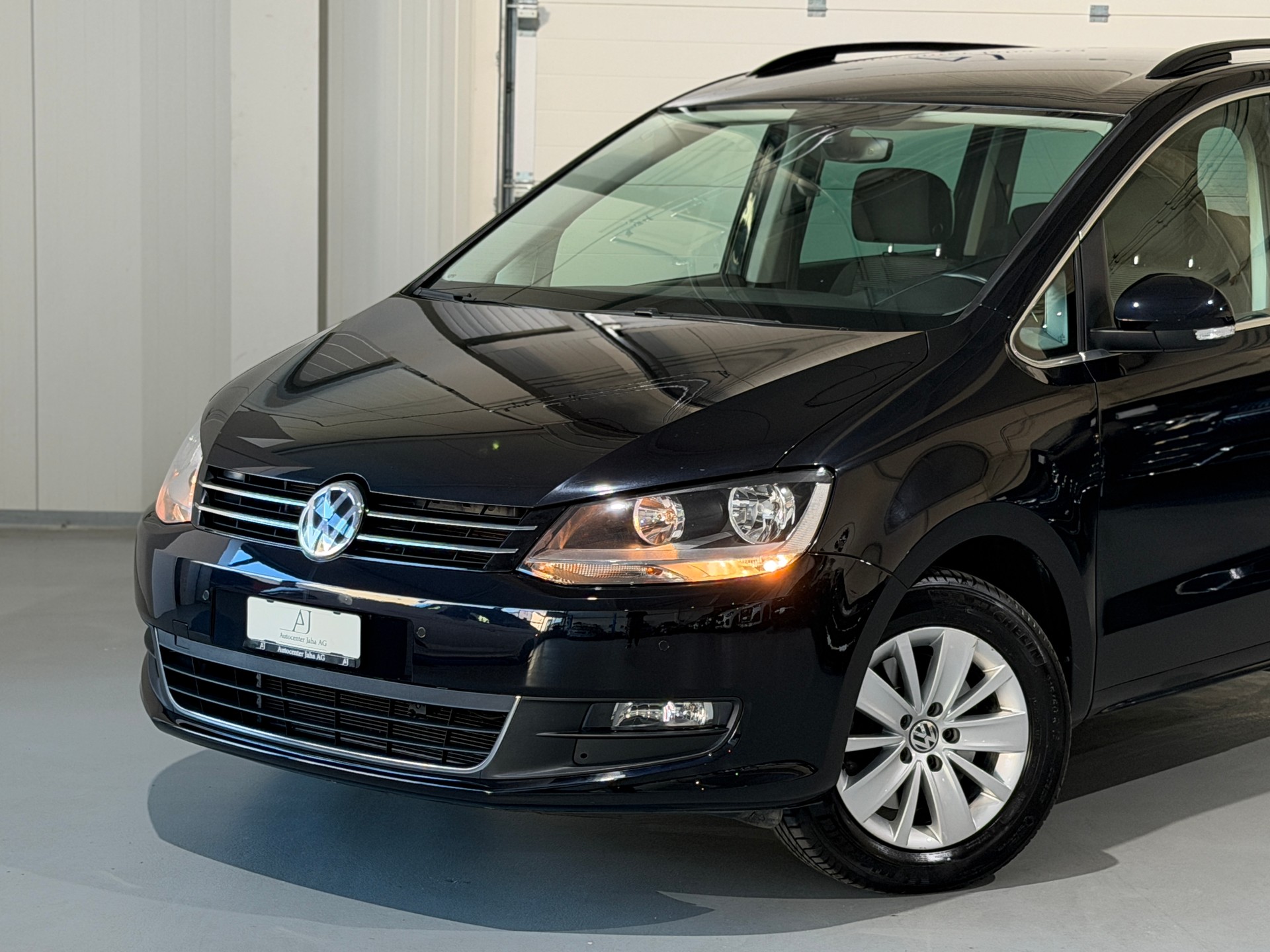 VW Sharan 2.0 TDI BMT Comfortline DSG (CH) 7Plätzer-showroom-element-1