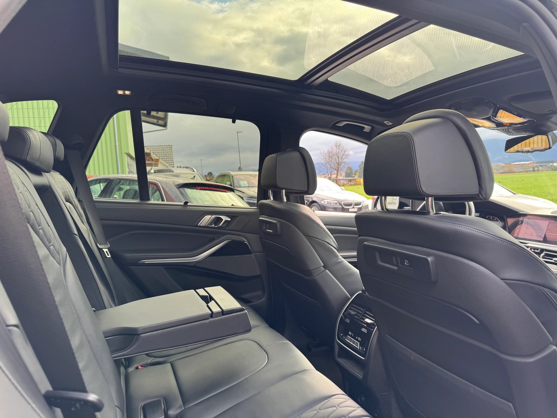 BMW X5 xDrive M50d Steptronic-image-14