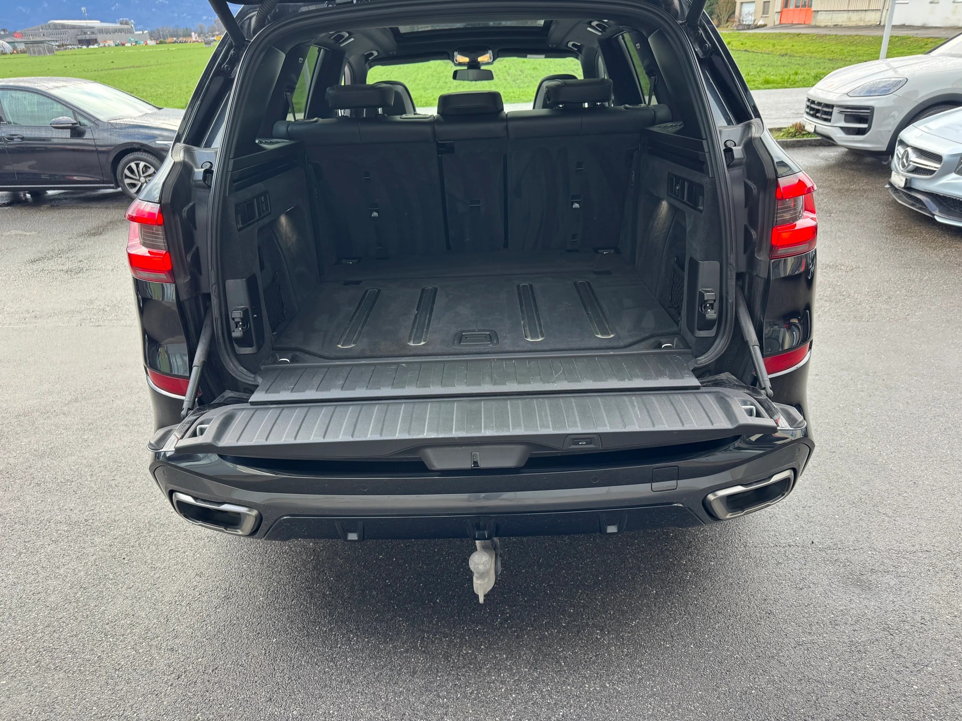 BMW X5 xDrive M50d Steptronic-image-9