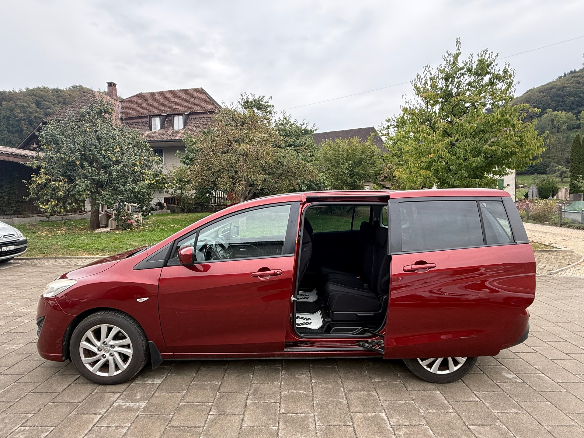 MAZDA 5 1.6 16V CD Confort-image-5
