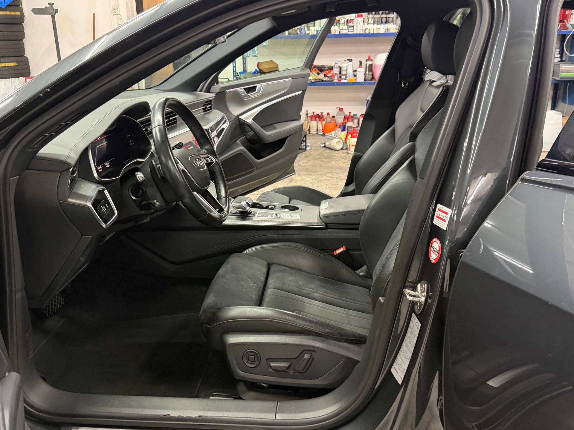 AUDI A6 Avant 40 TDI Sport quattro S-tronic-image-10