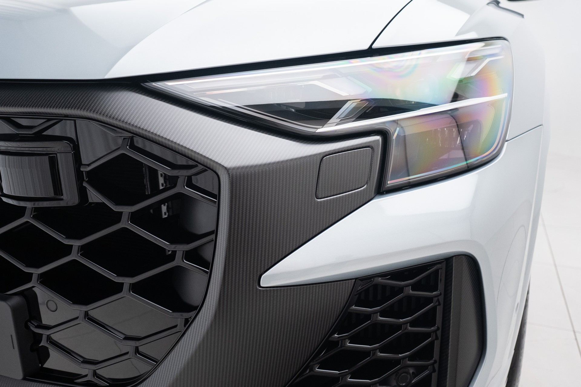 AUDI RSQ8 performance quattro-image-13