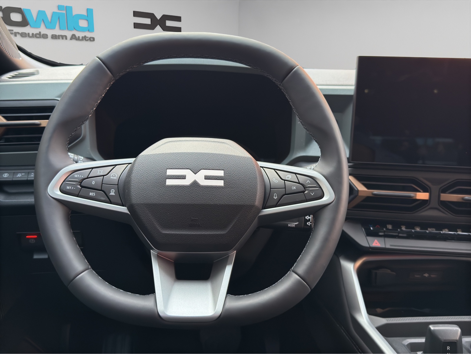 DACIA Bigster 1.2 Hybrid Extreme 4WD-image-7