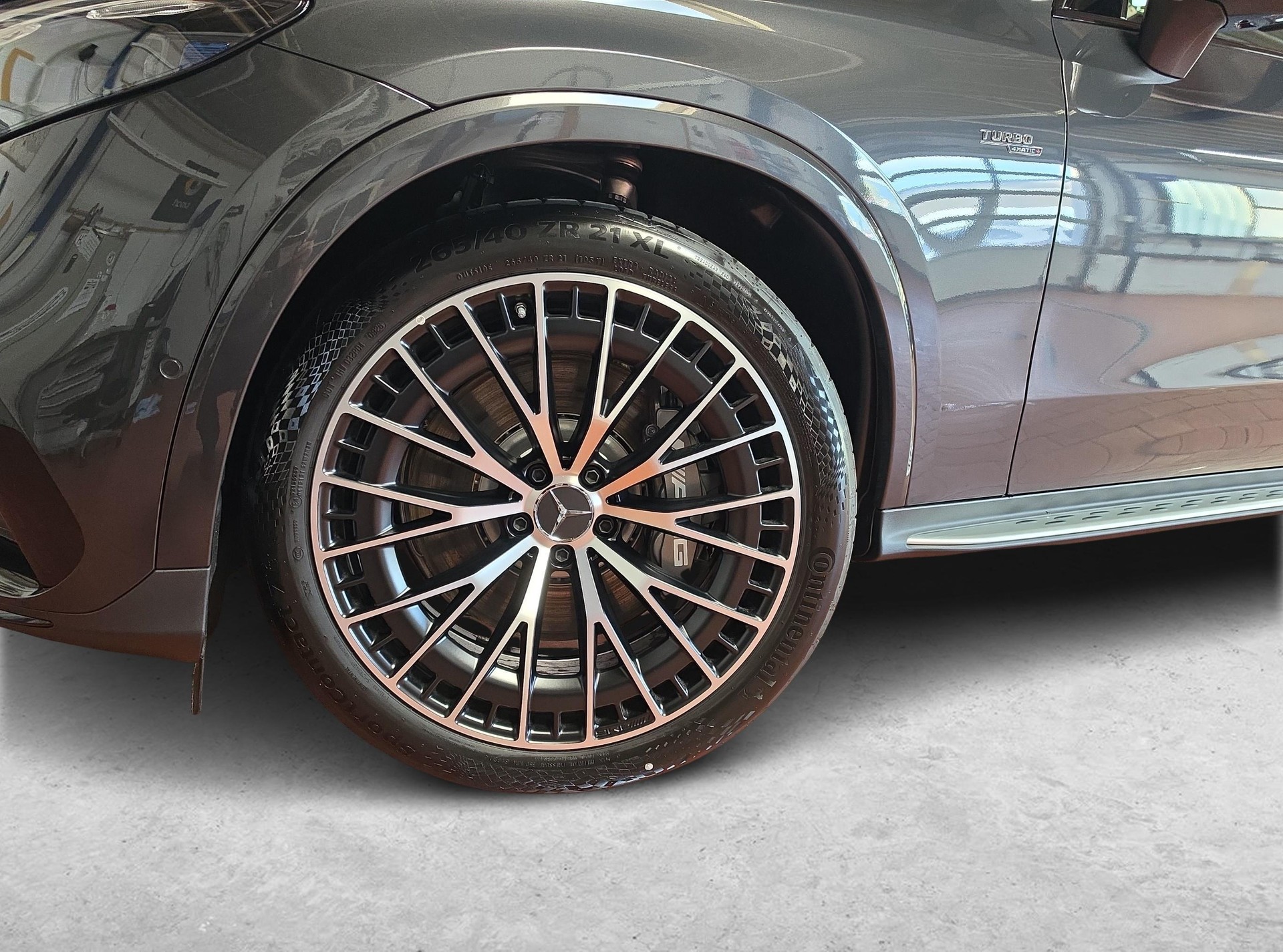 MERCEDES-BENZ AMG GLC 53 4MATIC+-image-10