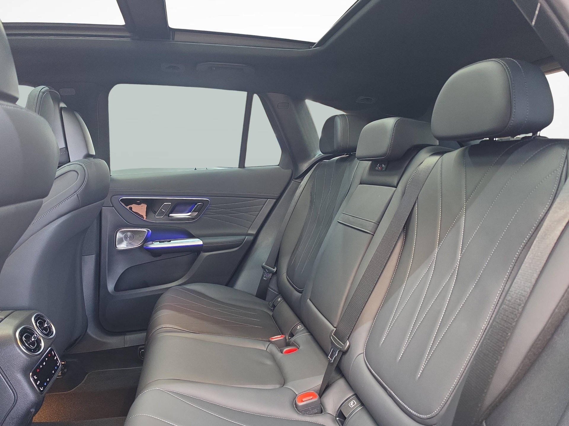 MERCEDES-BENZ AMG GLC 53 4MATIC+-image-8