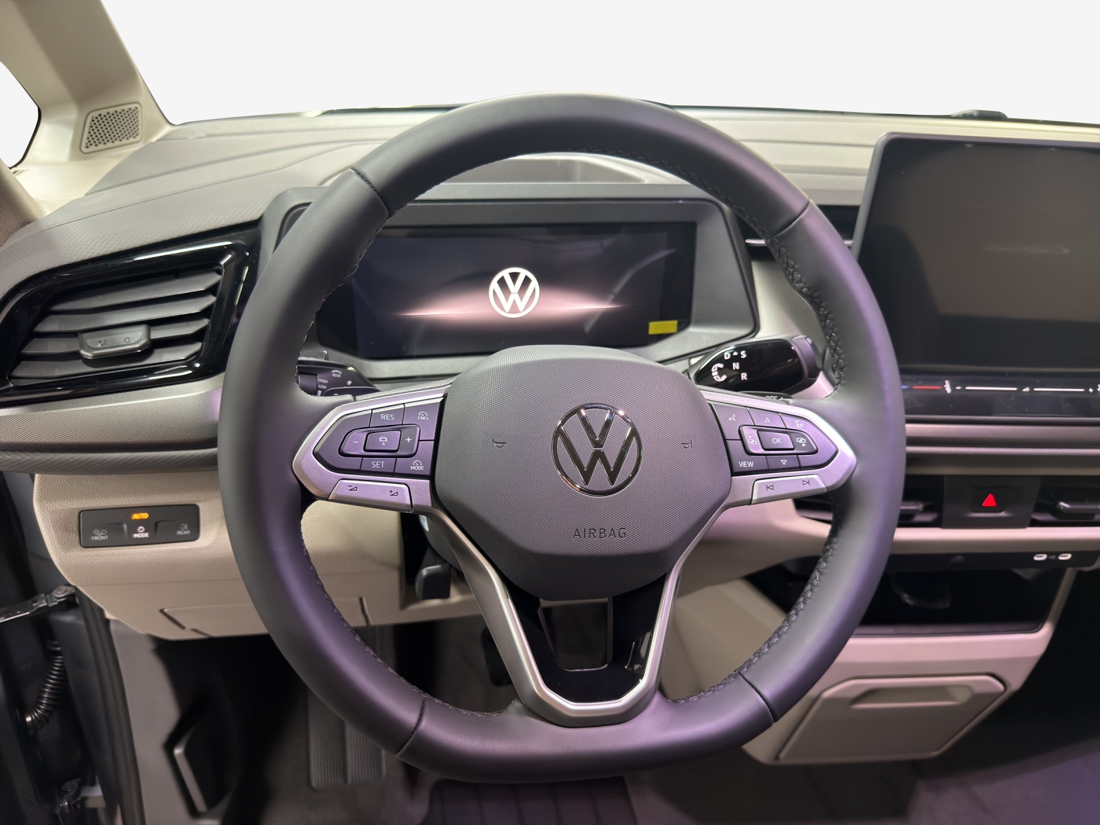 VW California 2.0 TDI Beach Tour Liberty-image-9