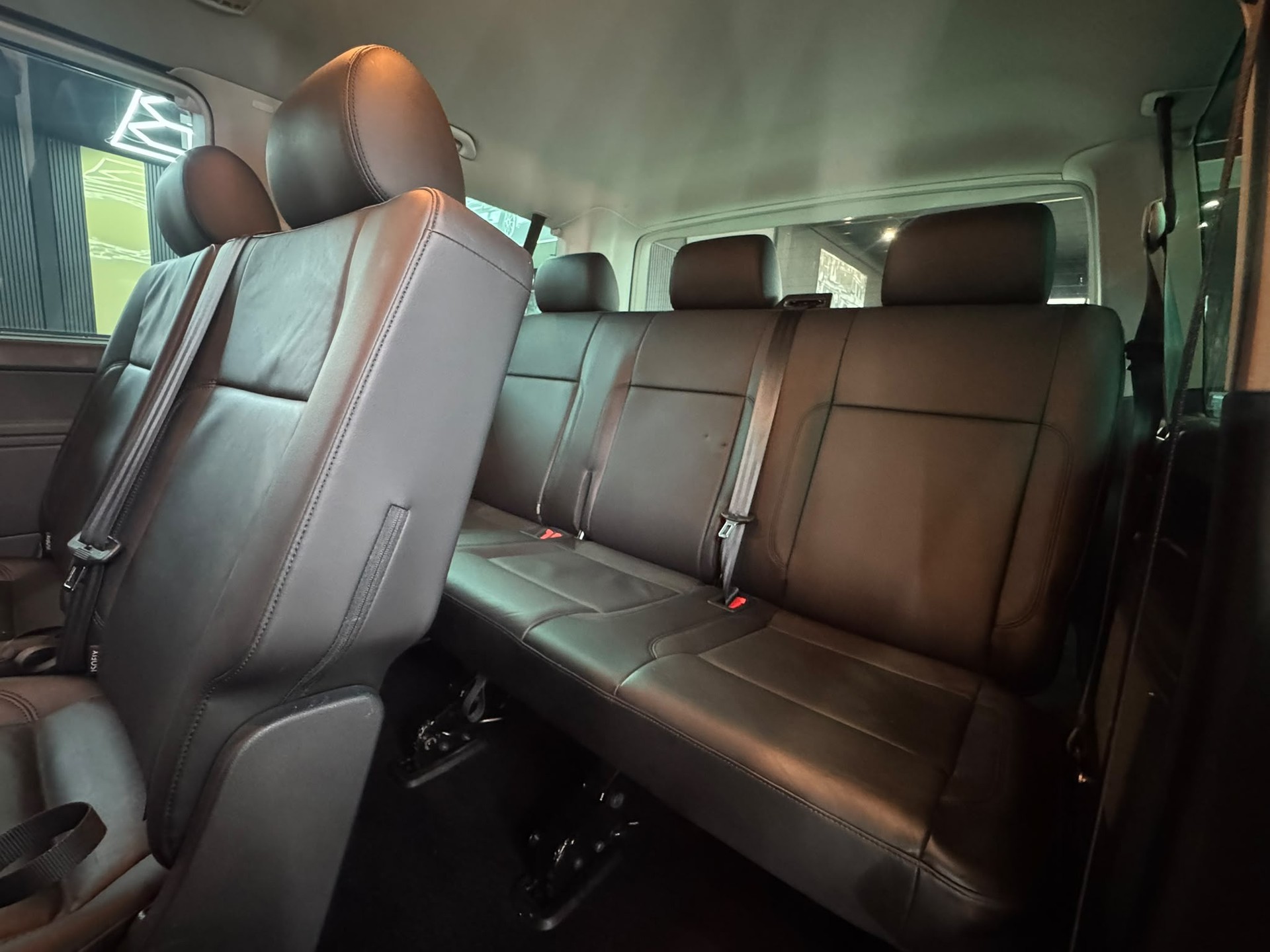 VW 9 Plätzer T6 Caravelle 2.0 Bi-TDI Comfort Lib. 4Mot. DSG LWB-image-14