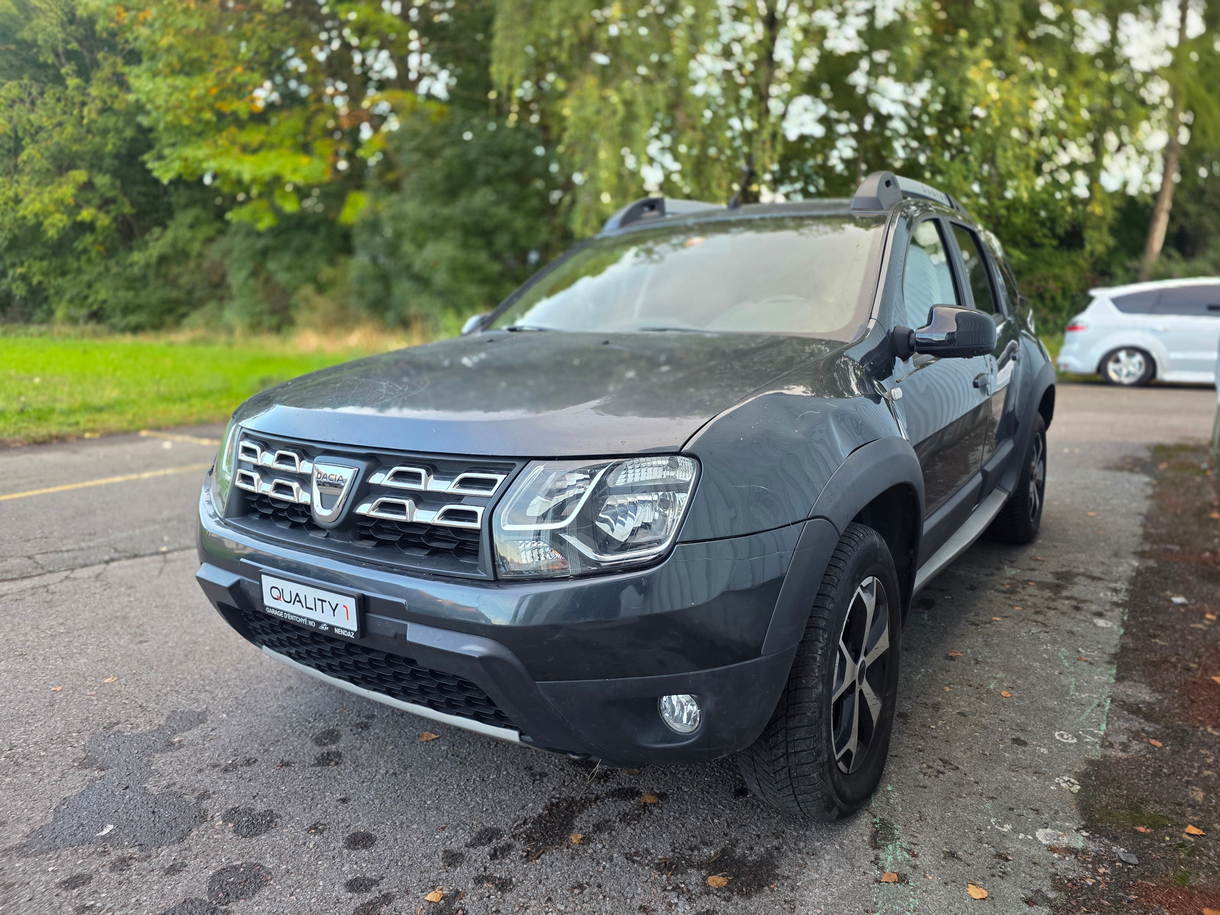 Car photo
