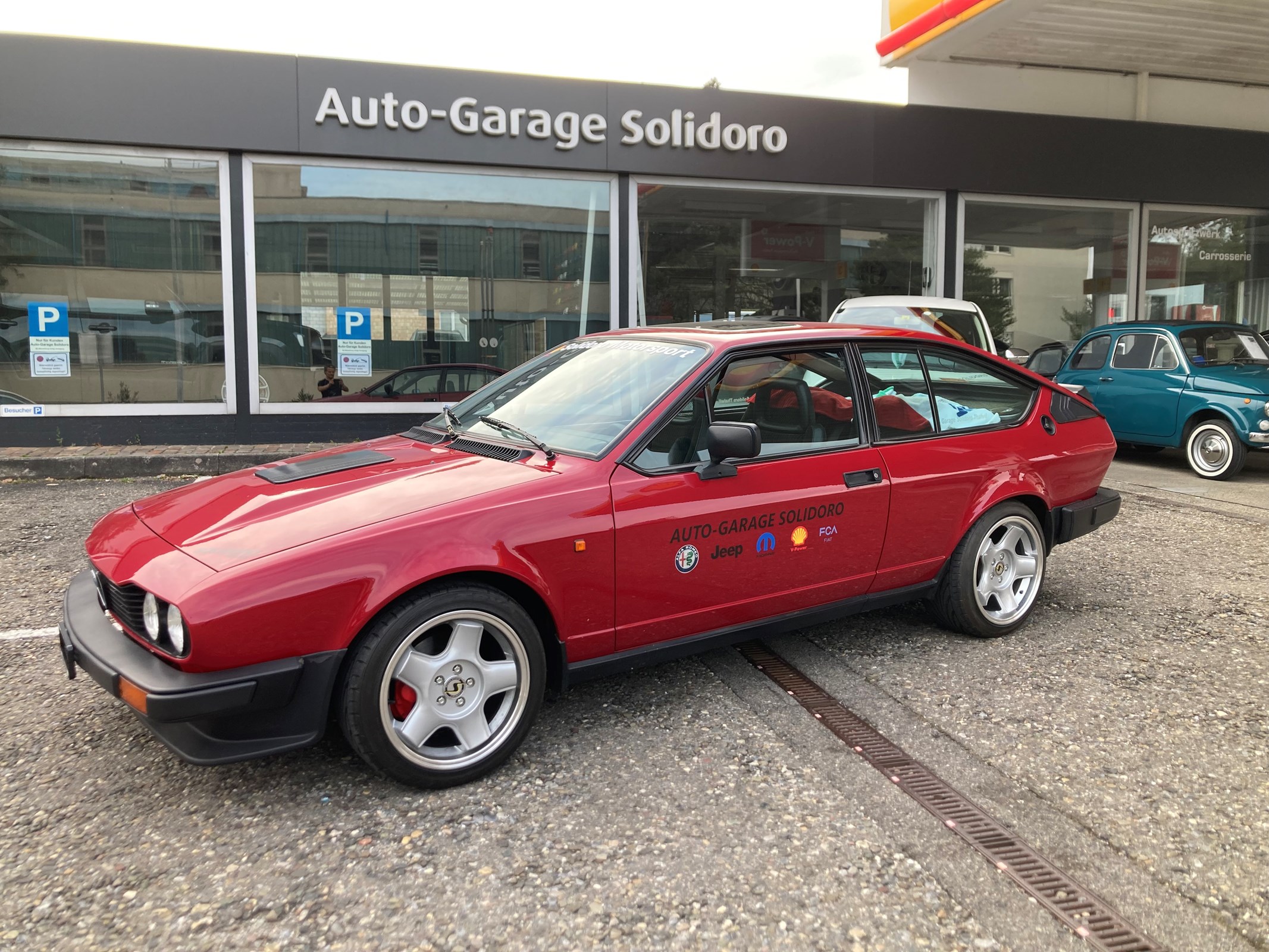 Car photo
