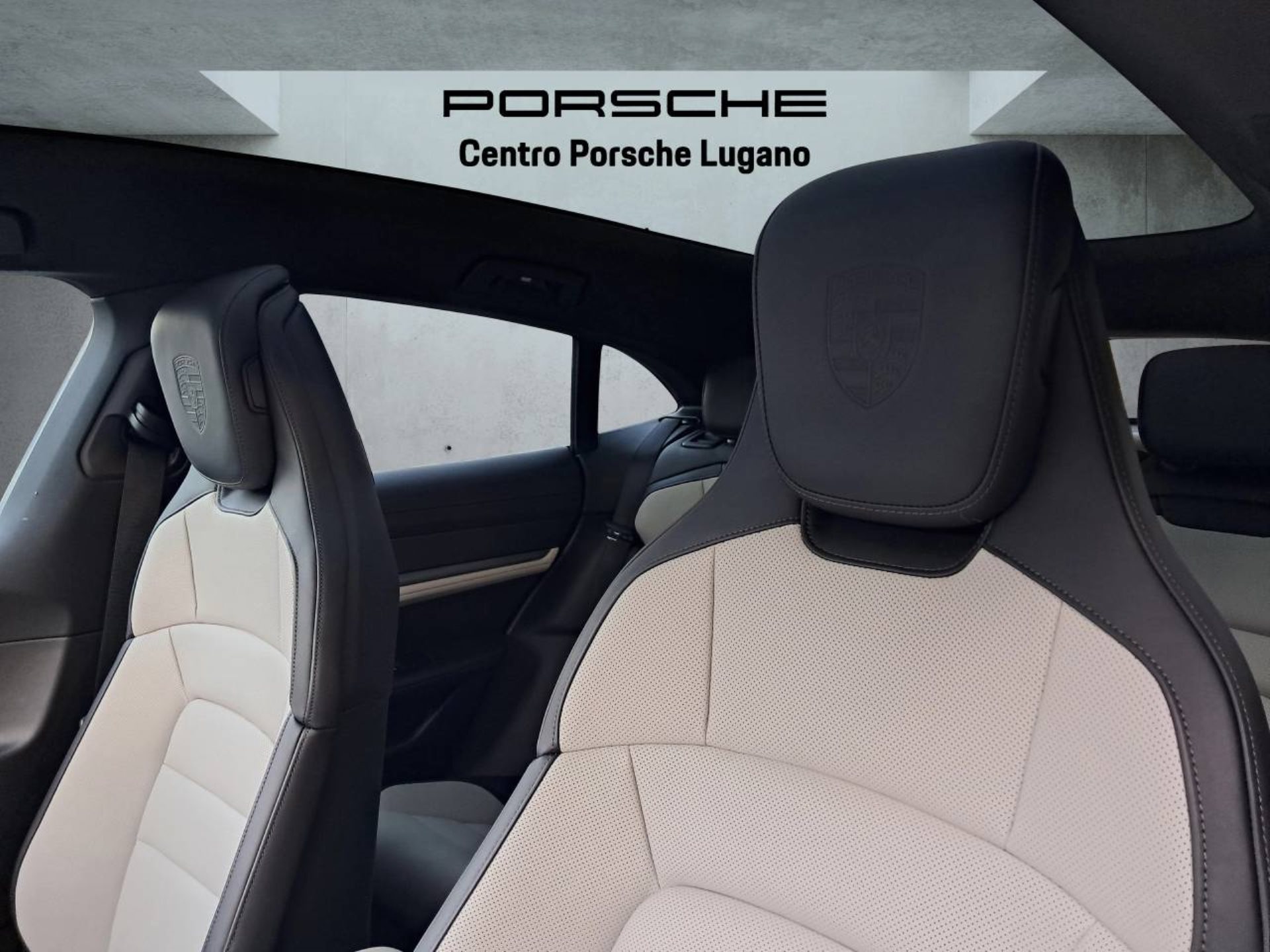 PORSCHE Taycan 4S Cross Turismo-image-28