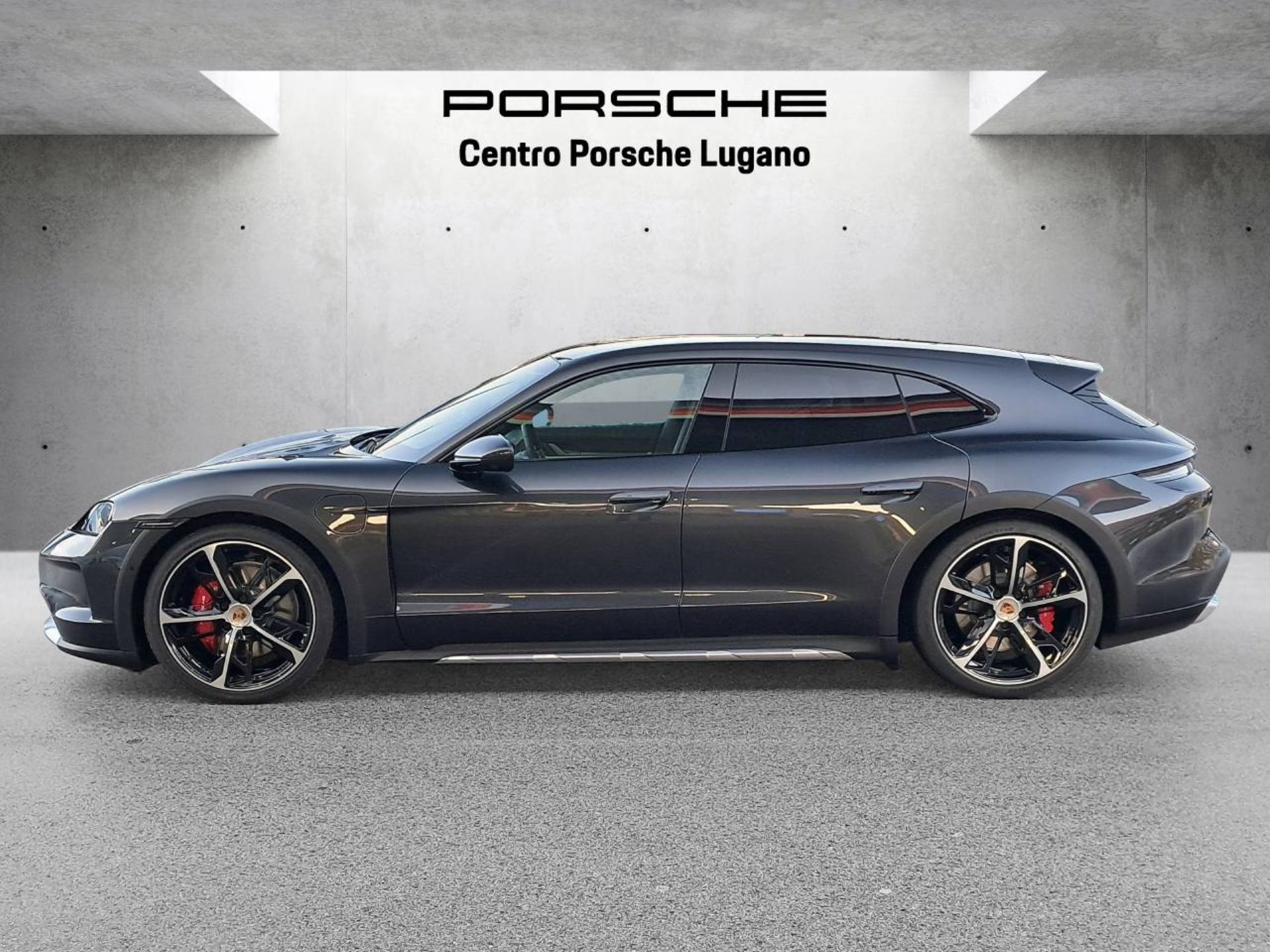 PORSCHE Taycan 4S Cross Turismo-image-1