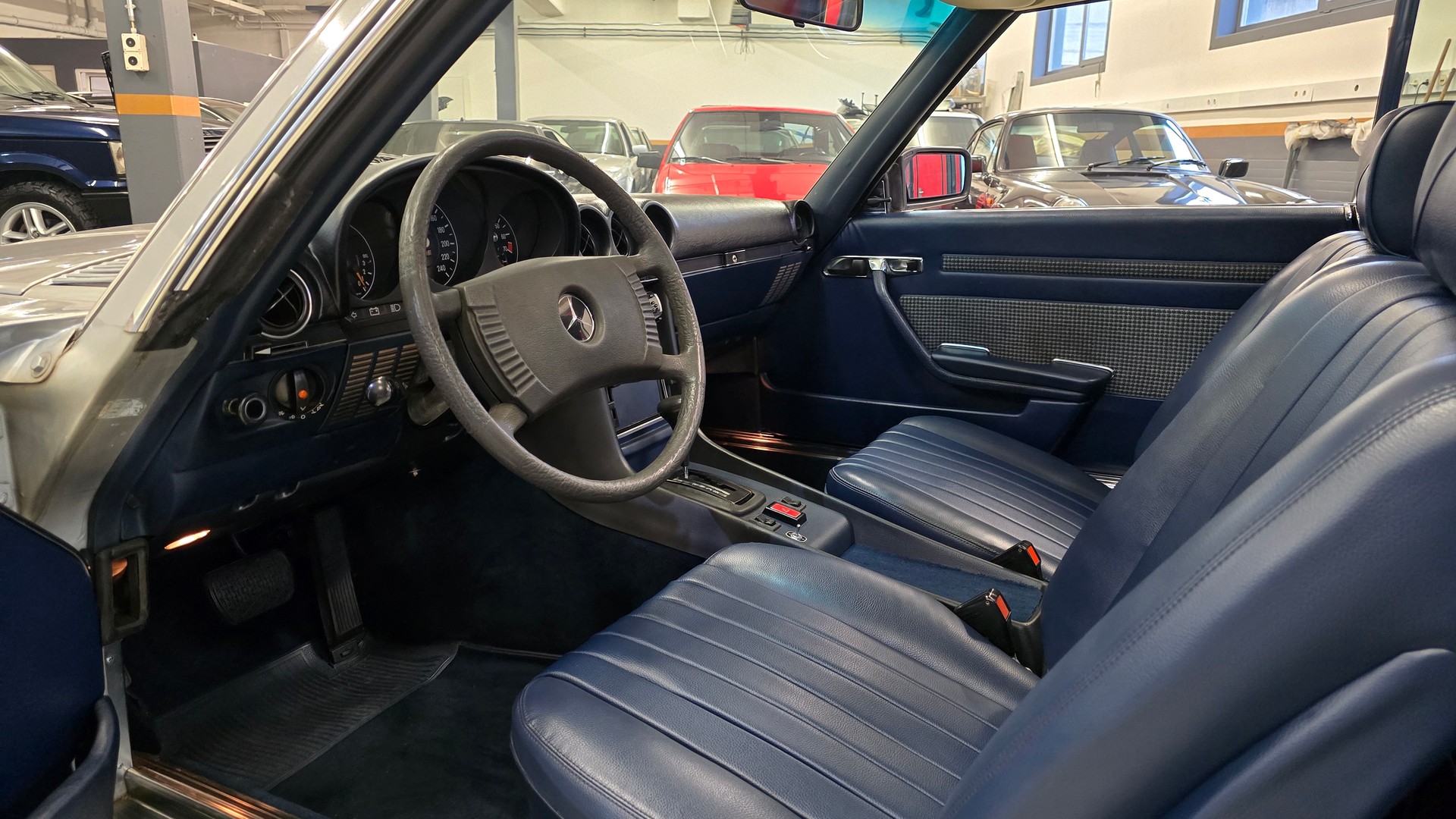 MERCEDES-BENZ SLC 280 Veteran-image-21