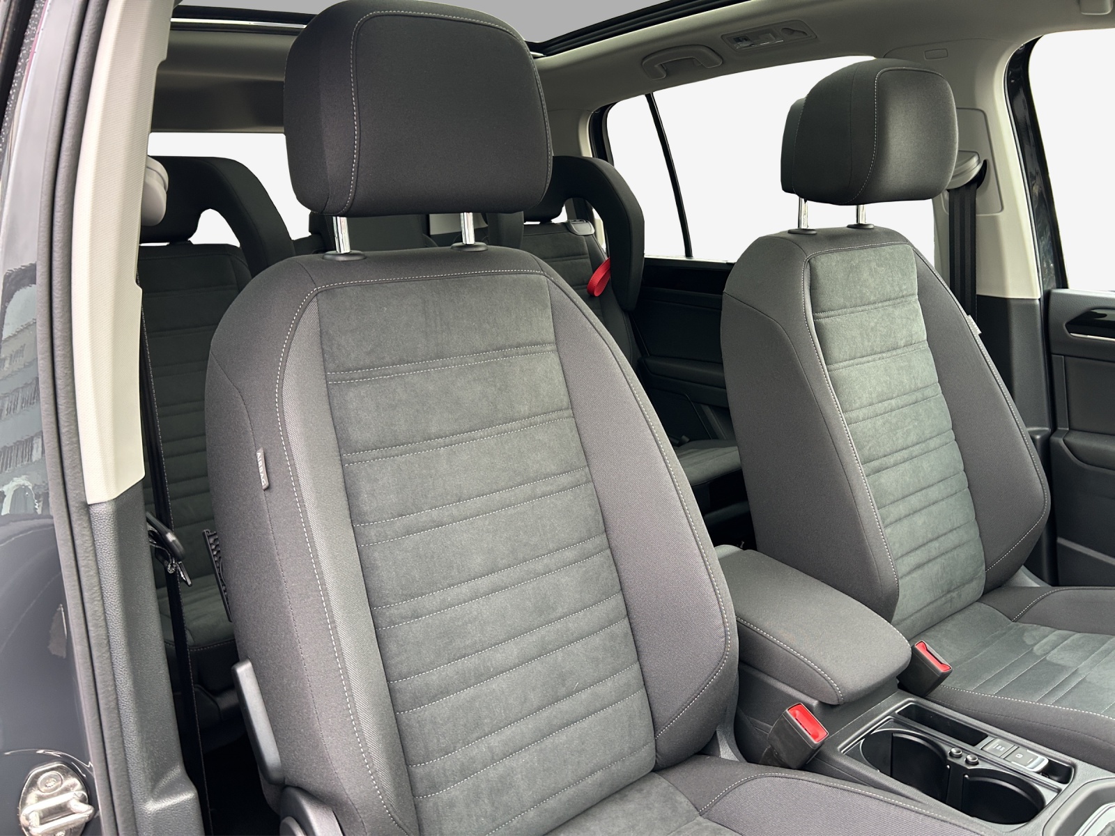 VW Touran 2.0 TDI BlueMotion Technology Highline DSG-image-14