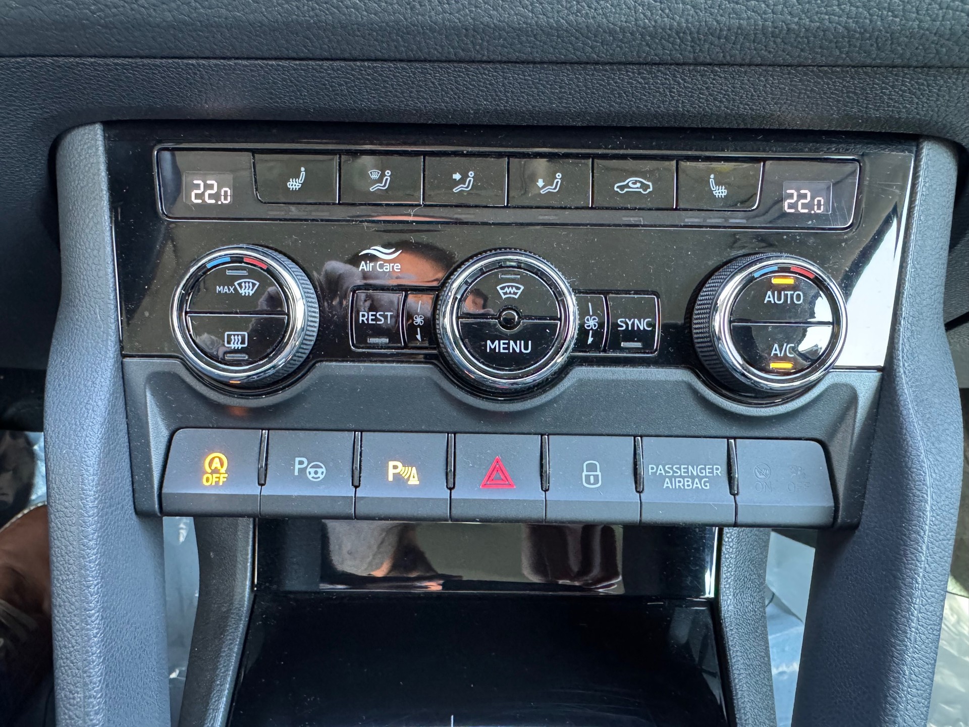 SKODA Kodiaq 2.0 TDI CR Style 4x4 DSG-image-9