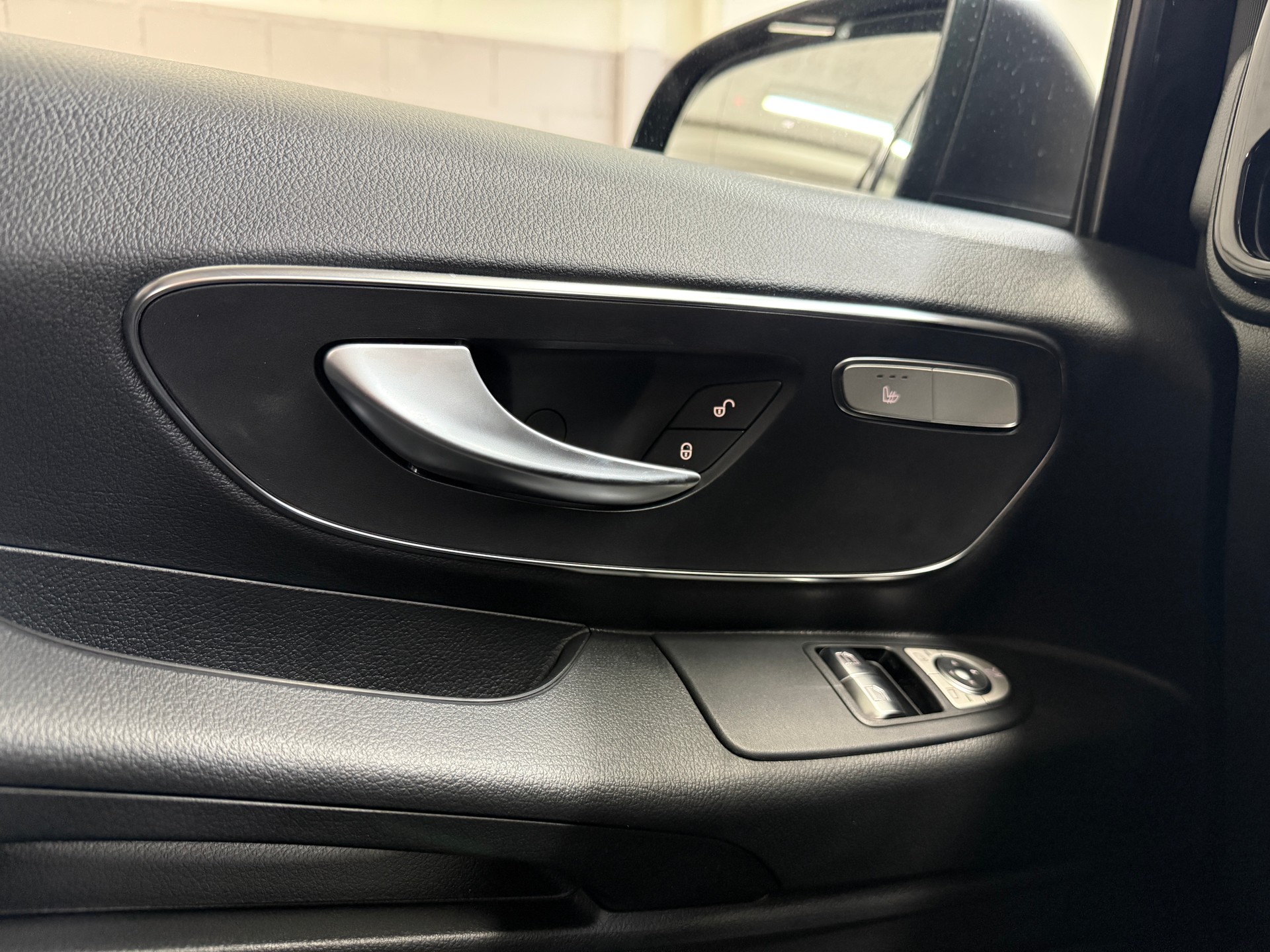 MERCEDES-BENZ Vito 116 CDI 4MATIC KB TOURER SELECT 3200mm L-image-17