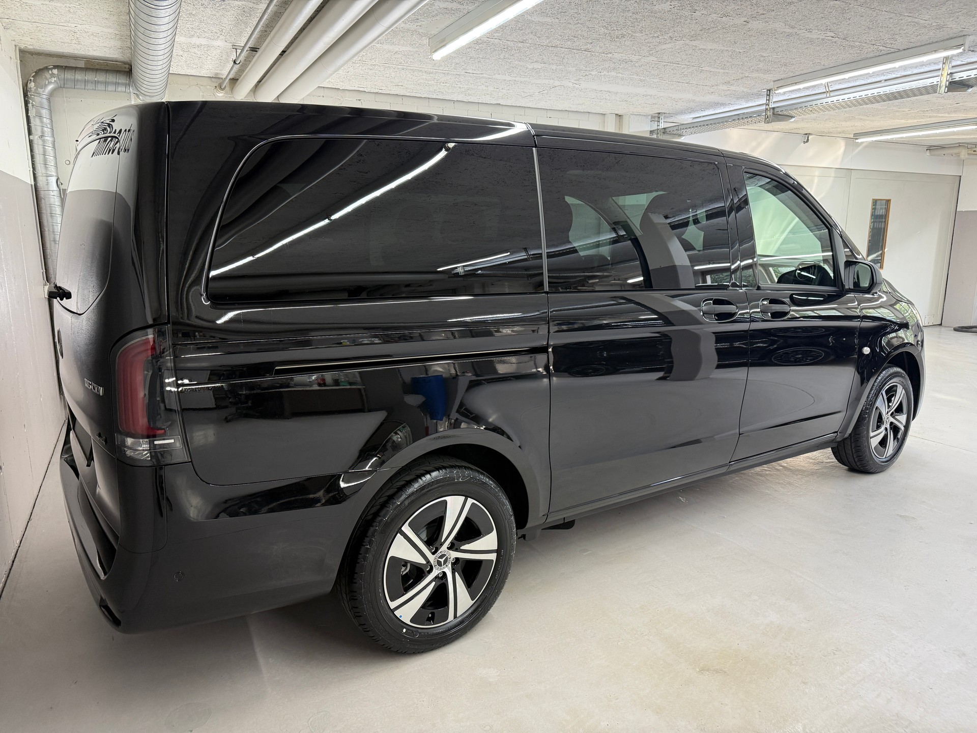MERCEDES-BENZ Vito 116 CDI 4MATIC KB TOURER SELECT 3200mm L-image-3