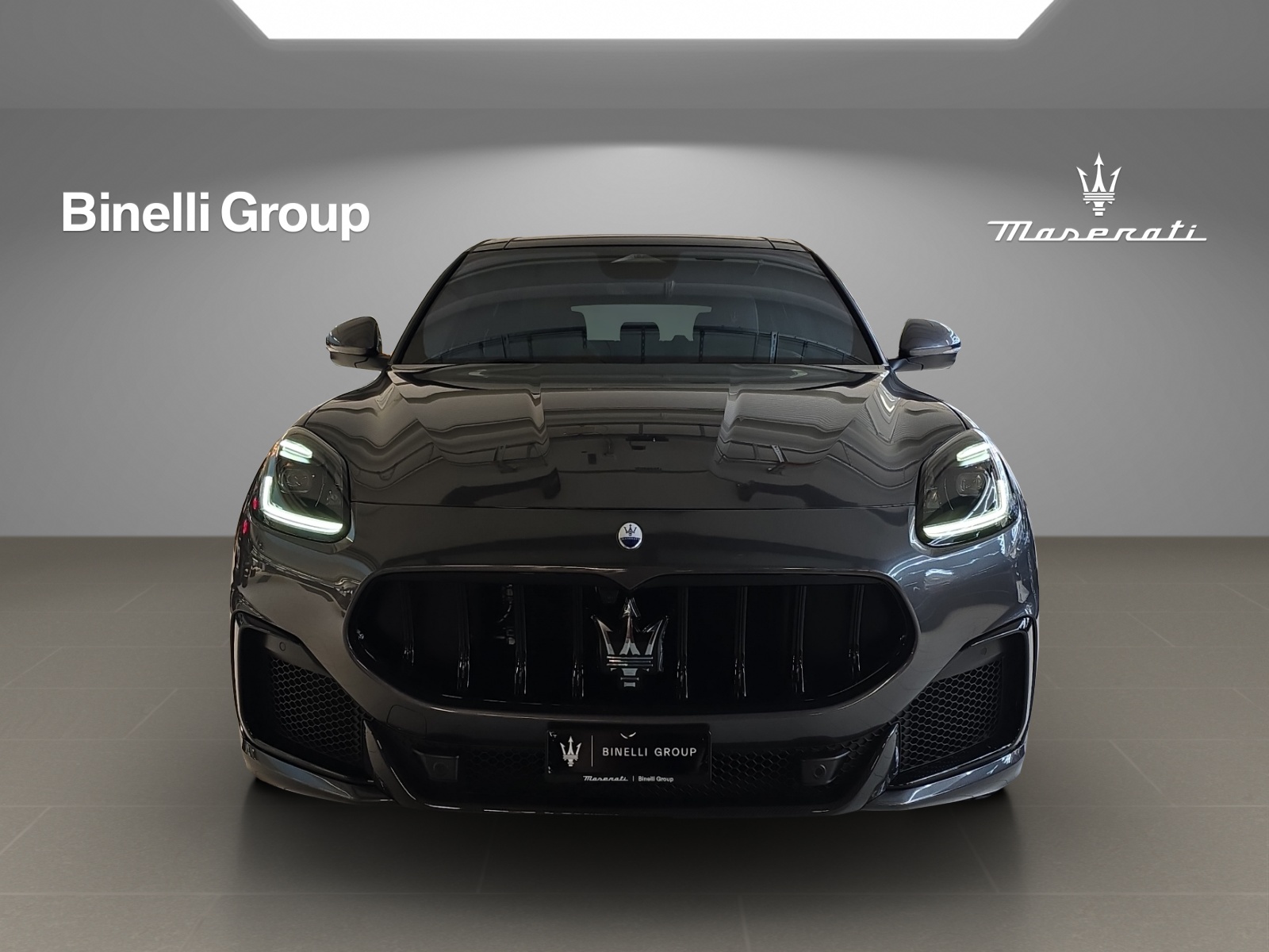 MASERATI Grecale 3.0 Trofeo Automatica-image-1