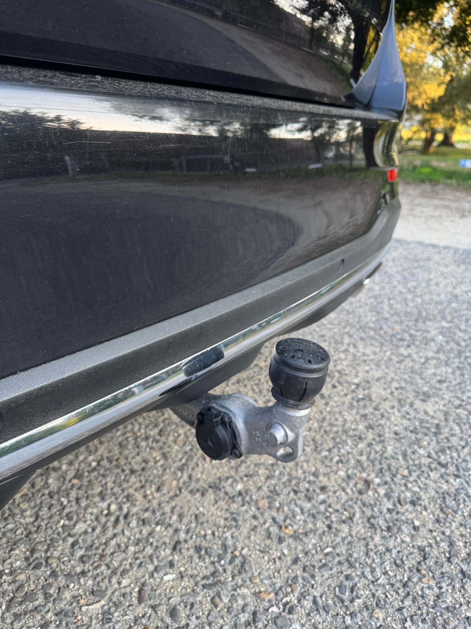 MERCEDES-BENZ GLC 350 e AMG Line 4Matic 7G-Tronic-image-14