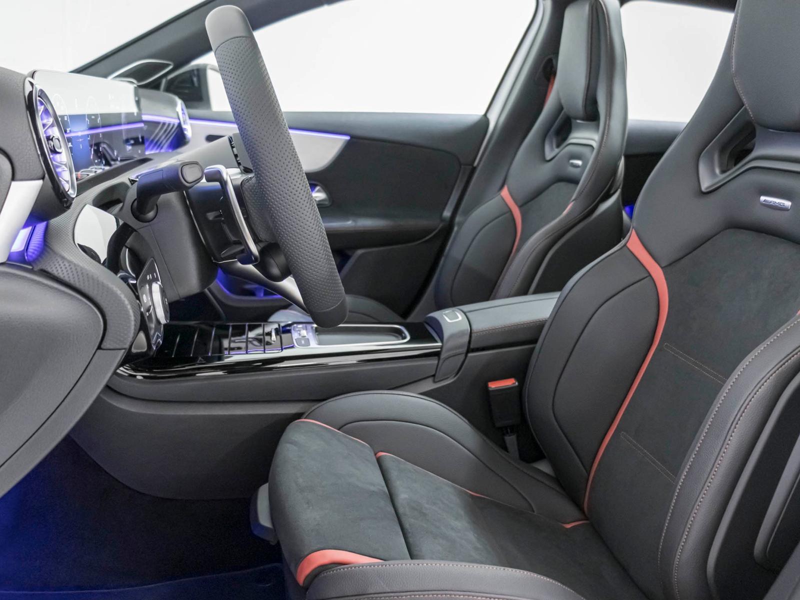 MERCEDES-BENZ A 35 AMG 4MATIC-image-6