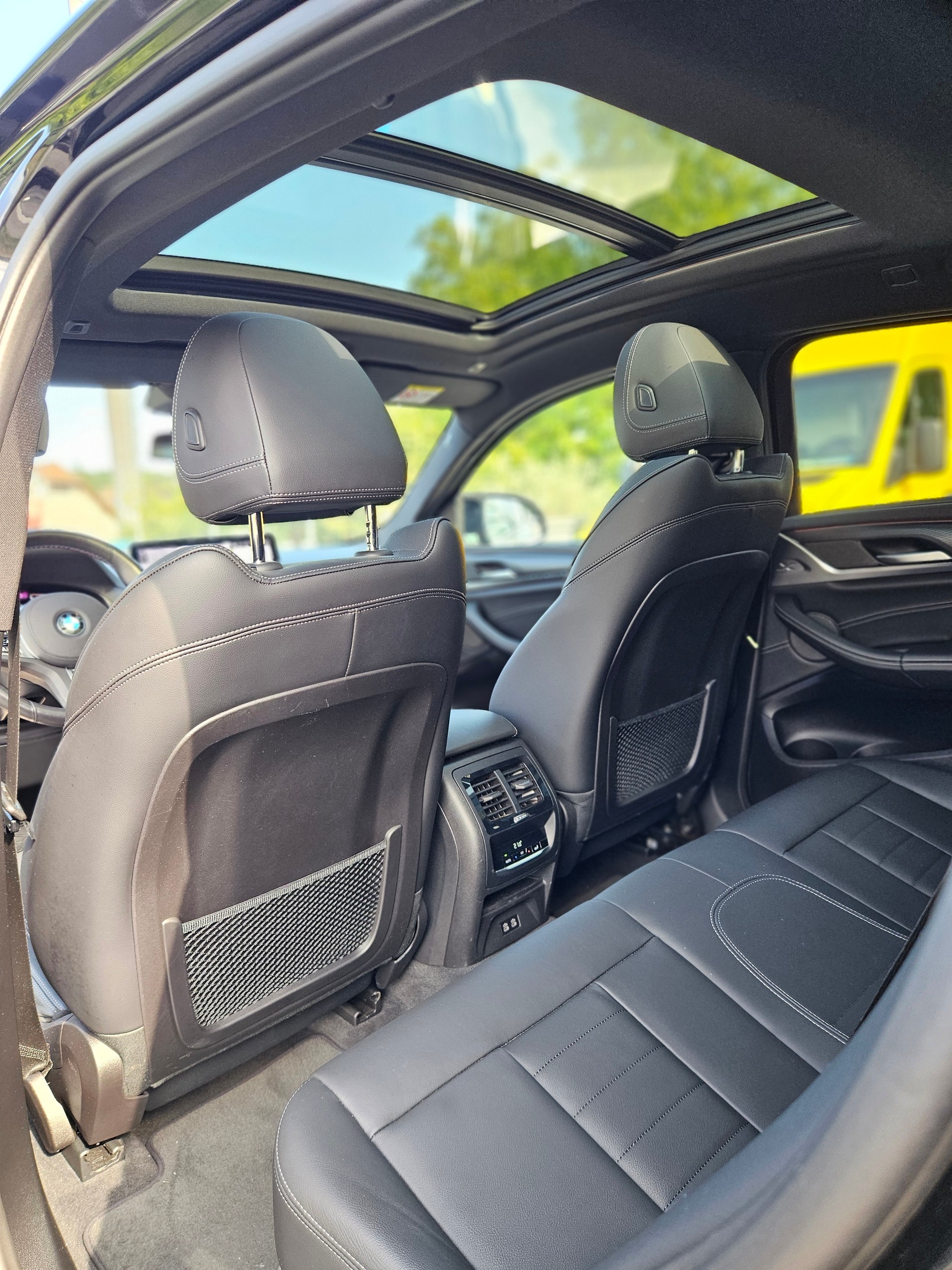 BMW X4 xDrive 48V M40d Steptronic-image-9