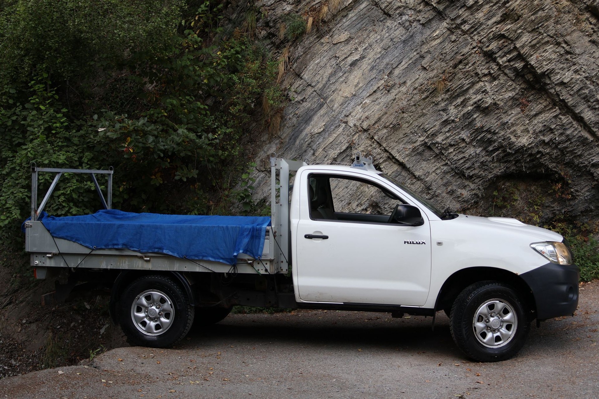 TOYOTA Hilux 4x4 SingleCab LineaTerra-image-4