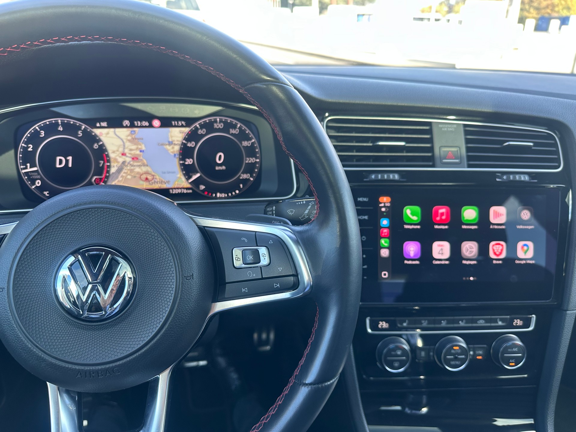 VW Golf 2.0 TSI GTI Performance DSG-image-8