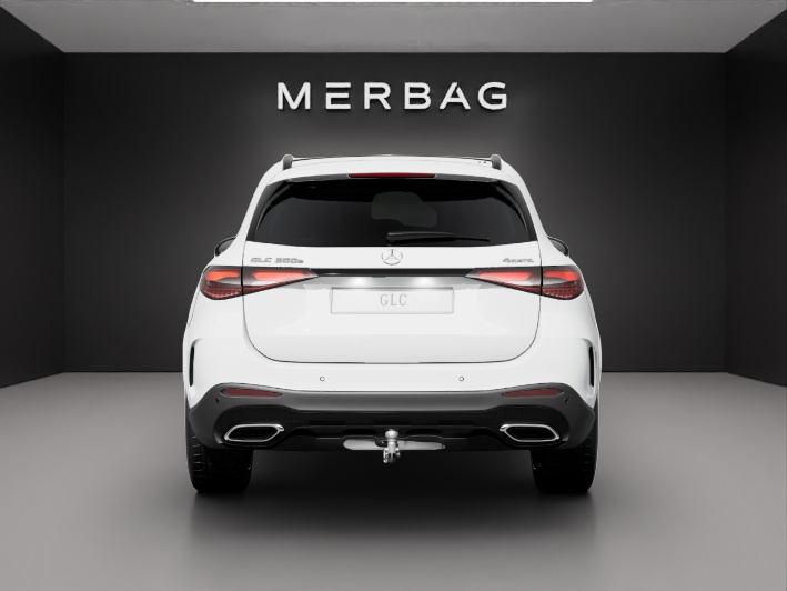 MERCEDES-BENZ GLC 300 e 4Matic 9G-Tronic-image-3