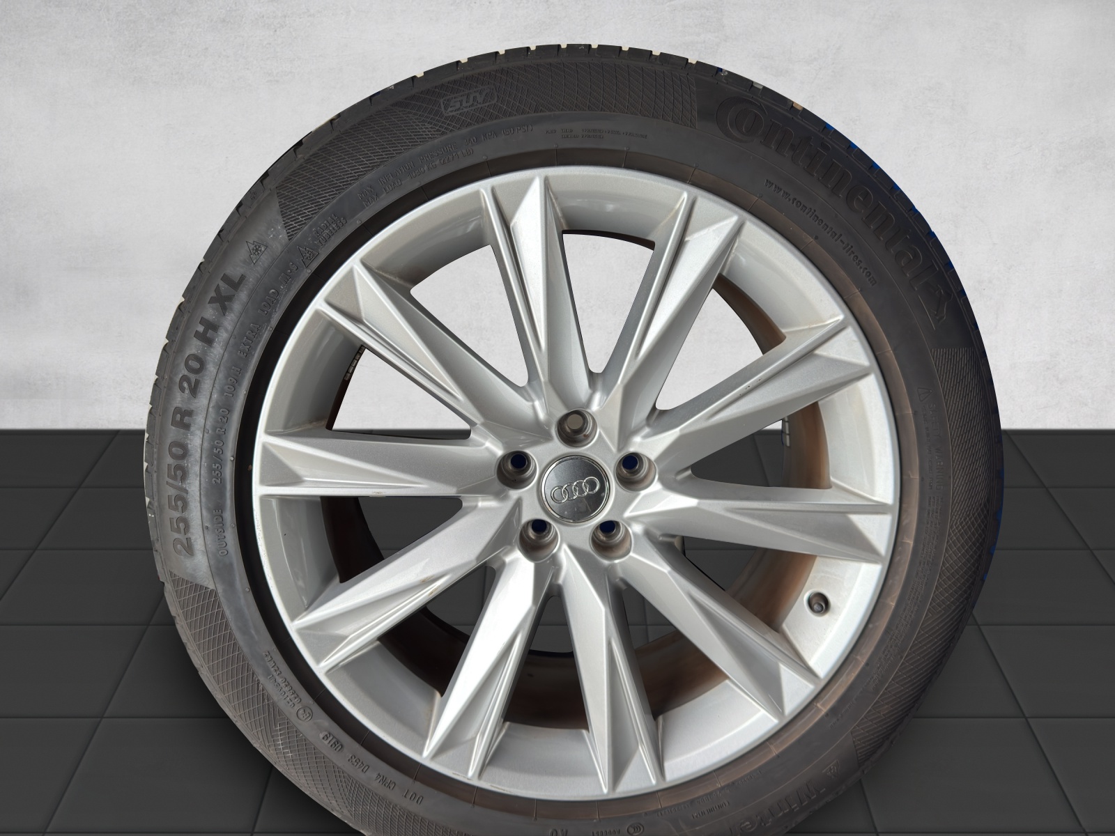 AUDI e-tron 50 Sportback Advanced quattro-image-19