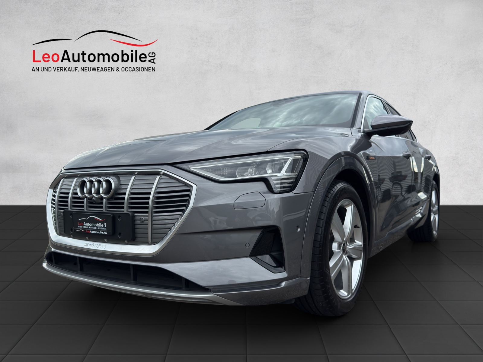 AUDI e-tron 50 Sportback Advanced quattro-image-0
